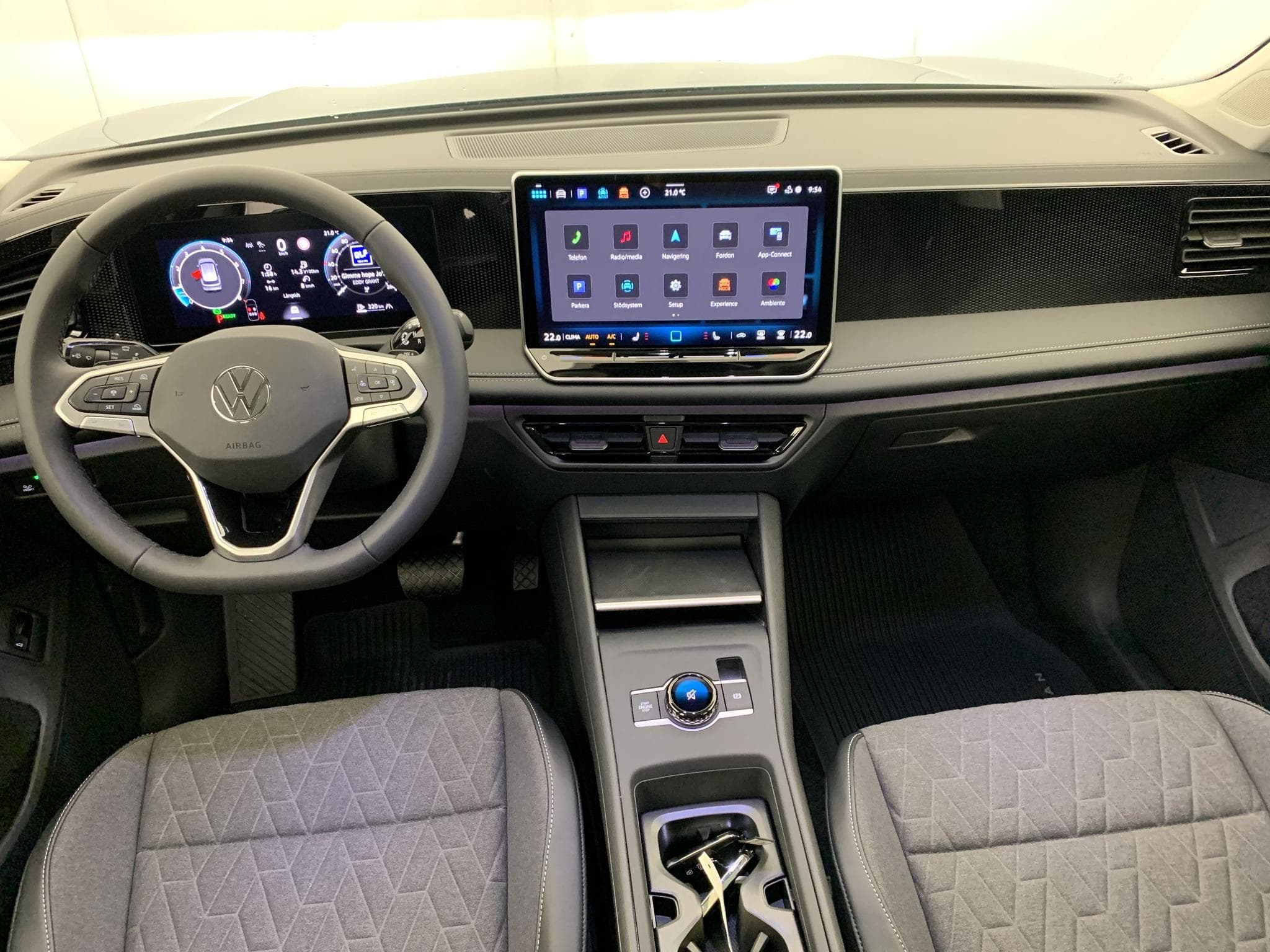 VW Tiguan 1.5 ETSI 150CH DSG7 Life (2026) - Photo 14