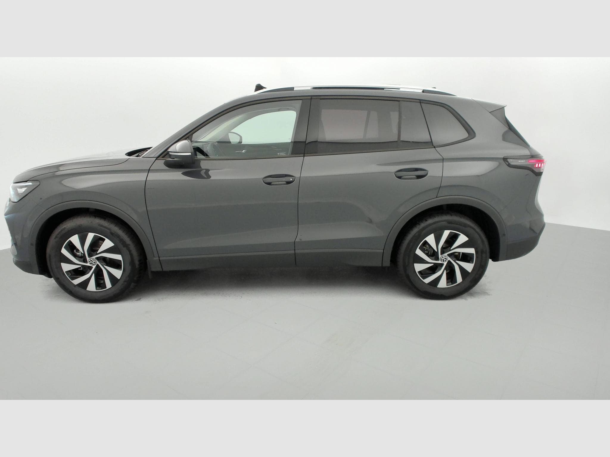 VW Tiguan 1.5 ETSI 150CH DSG7 Life (2026) - Photo 4