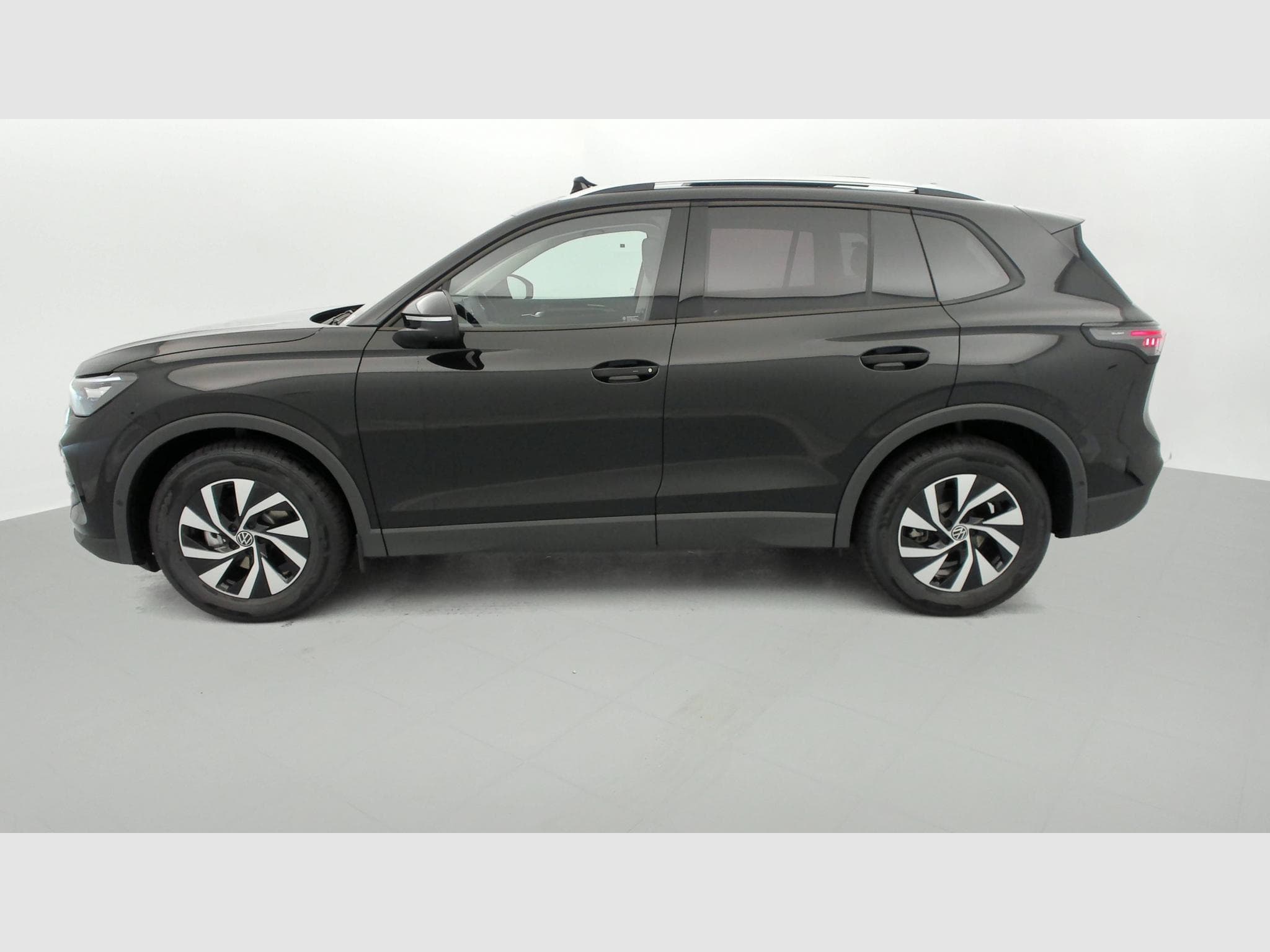 VW Tiguan 1.5 ETSI 150CH DSG7 Life (2026) - Photo 4