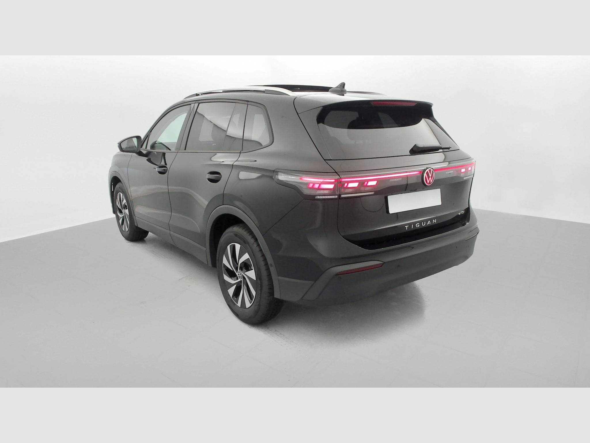 VW Tiguan 1.5 ETSI 150CH DSG7 Life (2026) - Photo 5