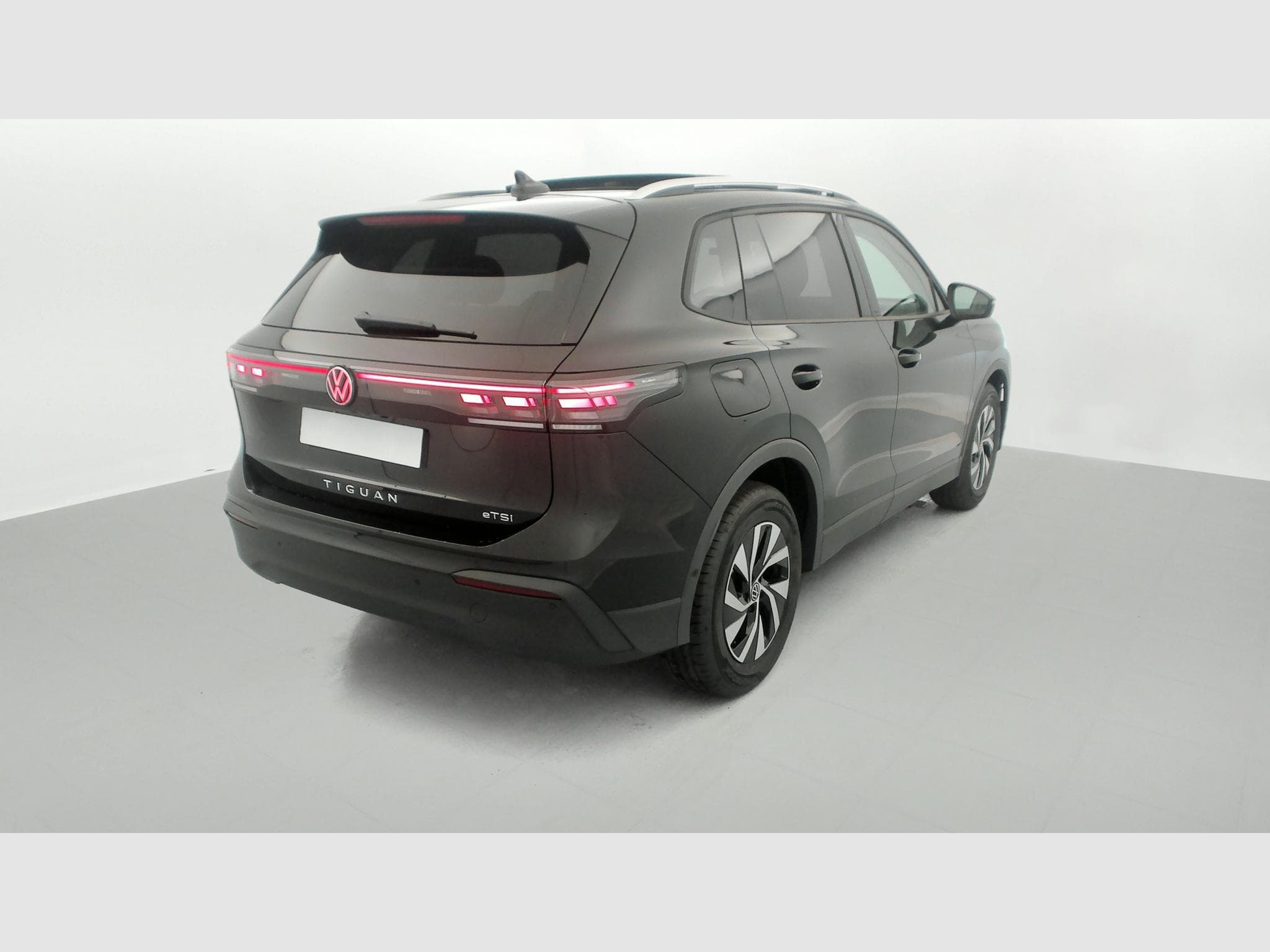 VW Tiguan 1.5 ETSI 150CH DSG7 Life (2026) - Photo 7