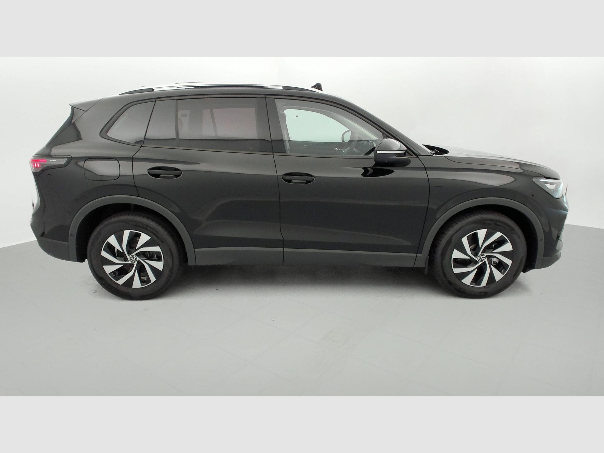 VW Tiguan 1.5 ETSI 150CH DSG7 Life (2026) - Photo 8
