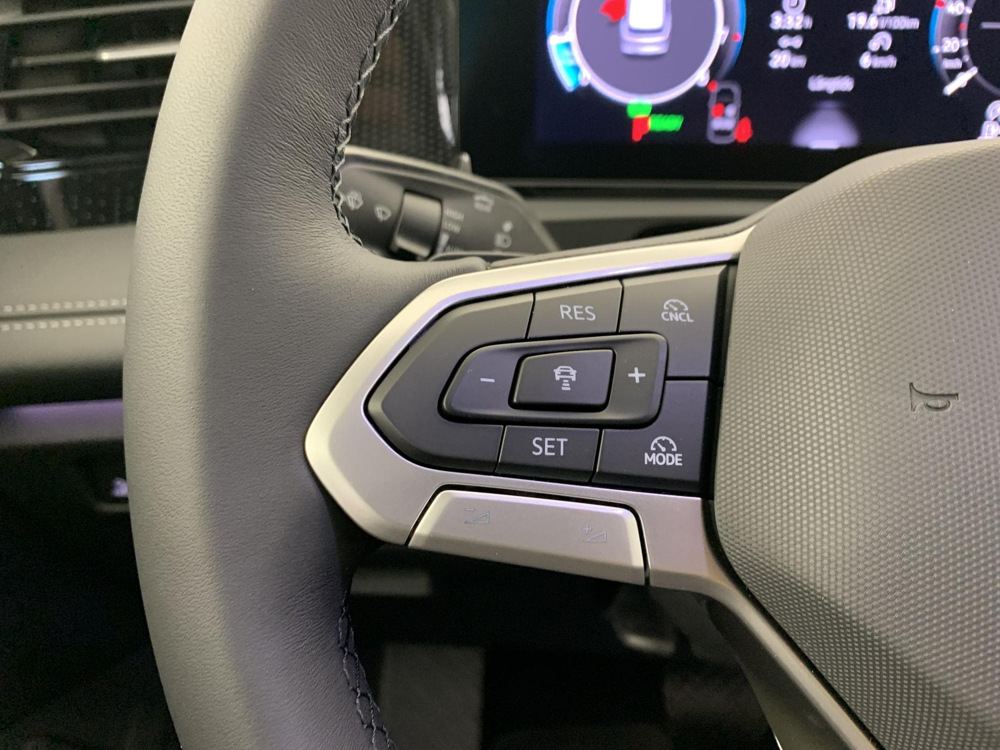 VW Tiguan 1.5 ETSI 150CH DSG7 Life (2026) - Photo 18