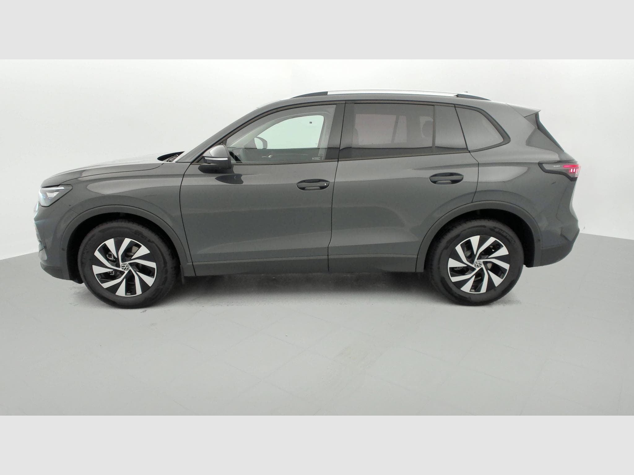 VW Tiguan 1.5 ETSI 150CH DSG7 Life (2026) - Photo 4