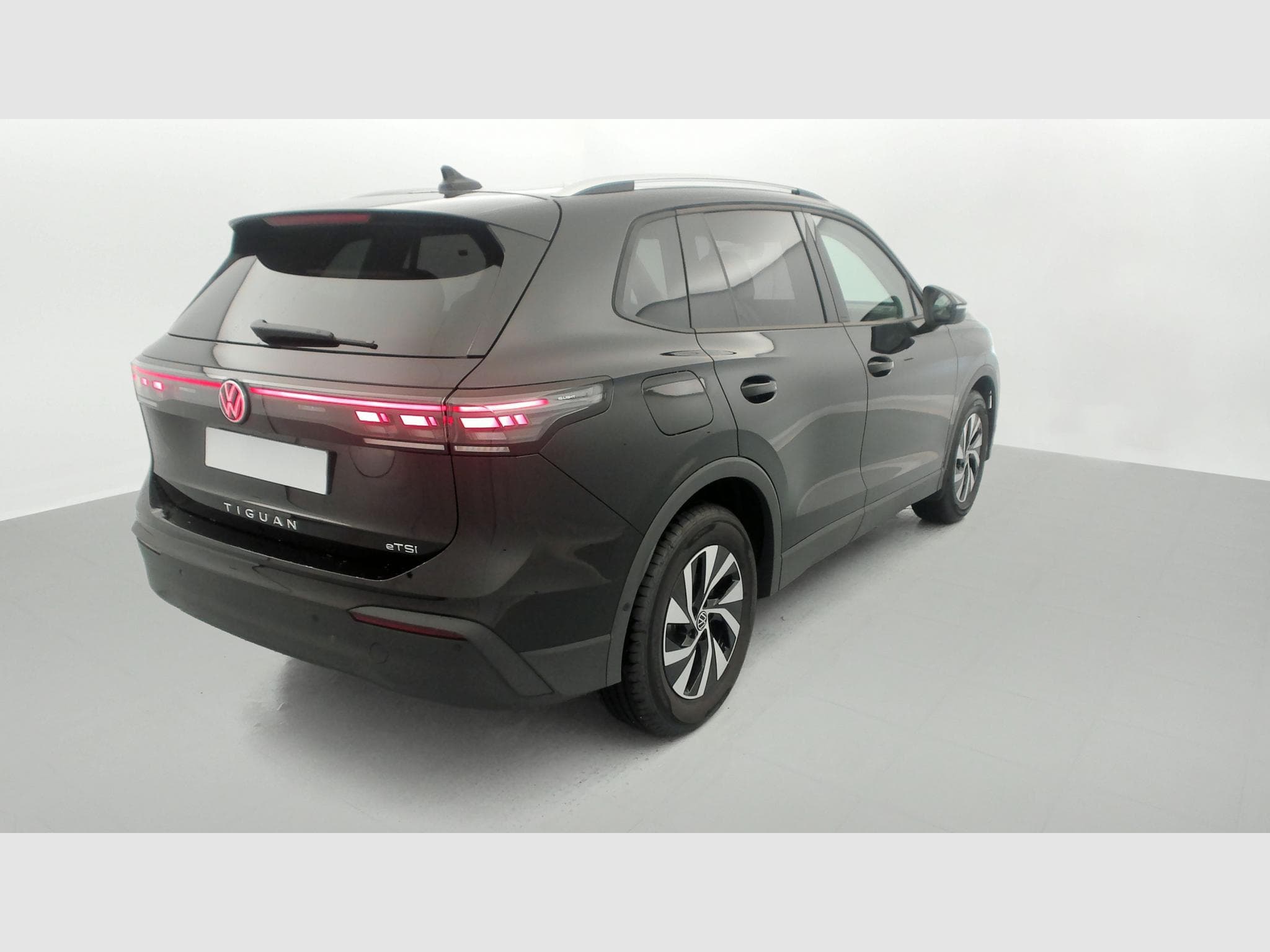 VW Tiguan 1.5 ETSI 150CH DSG7 Life (2026) - Photo 7