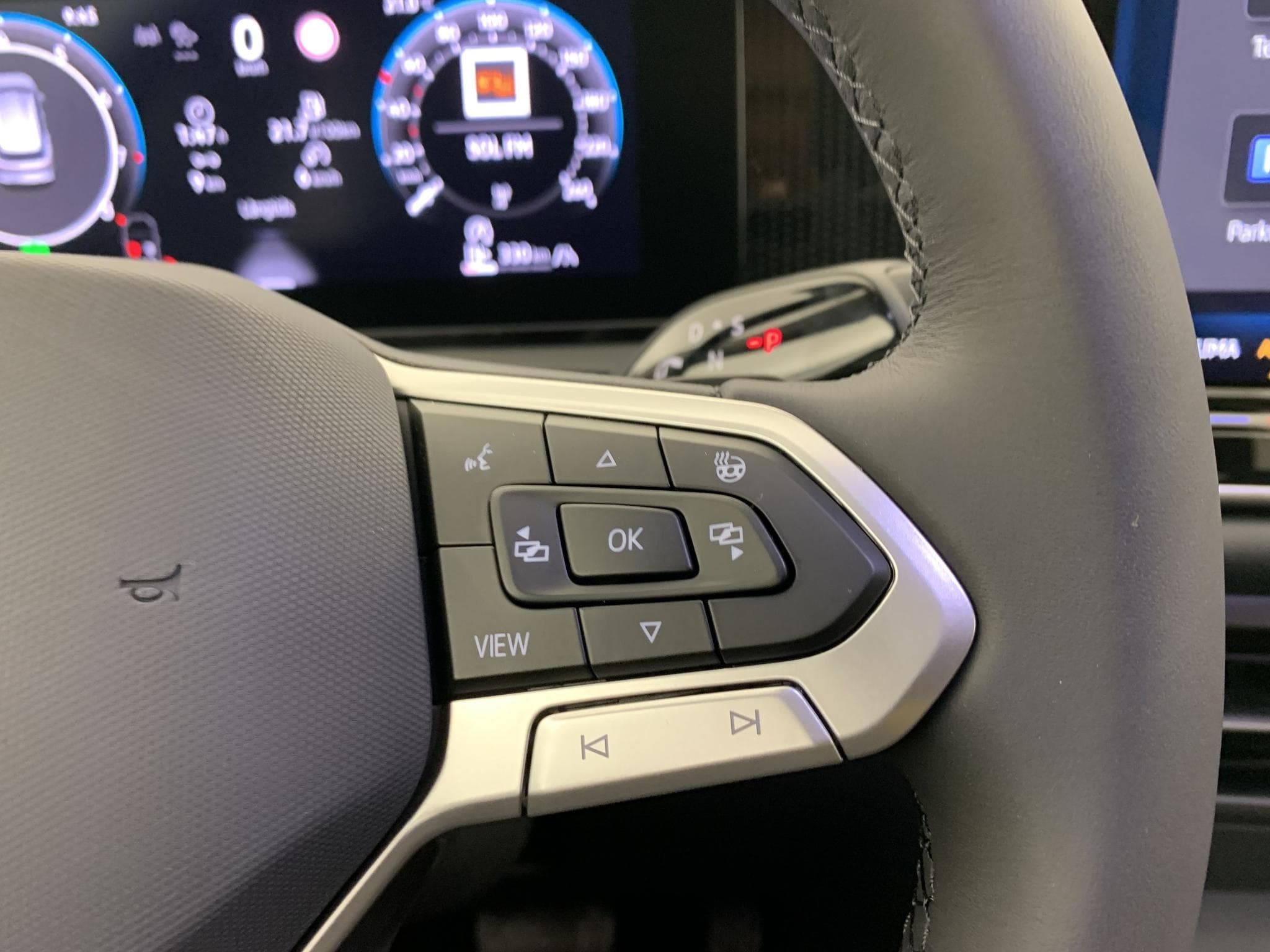 VW Tiguan 1.5 ETSI 150CH DSG7 Life (2026) - Photo 17