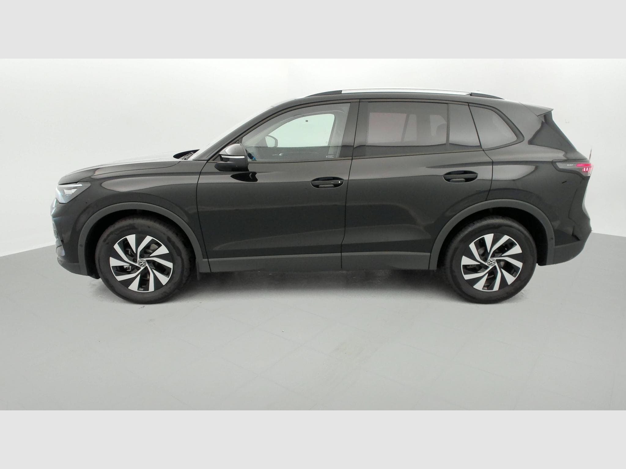 VW Tiguan 1.5 ETSI 150CH DSG7 Life (2026) - Photo 4