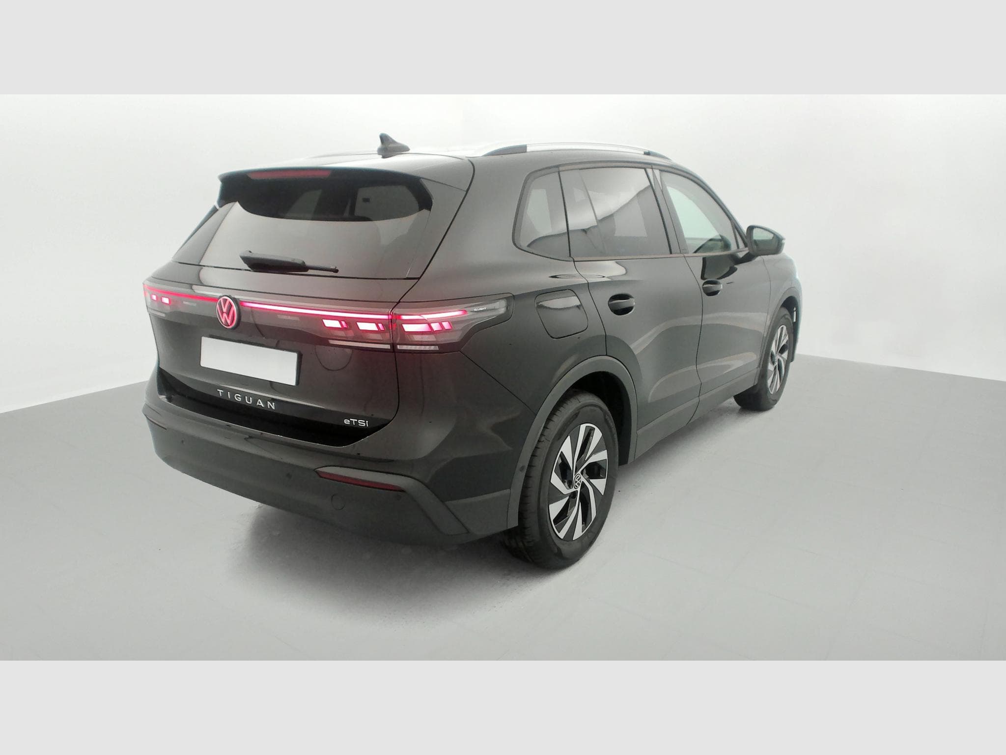 VW Tiguan 1.5 ETSI 150CH DSG7 Life (2026) - Photo 7
