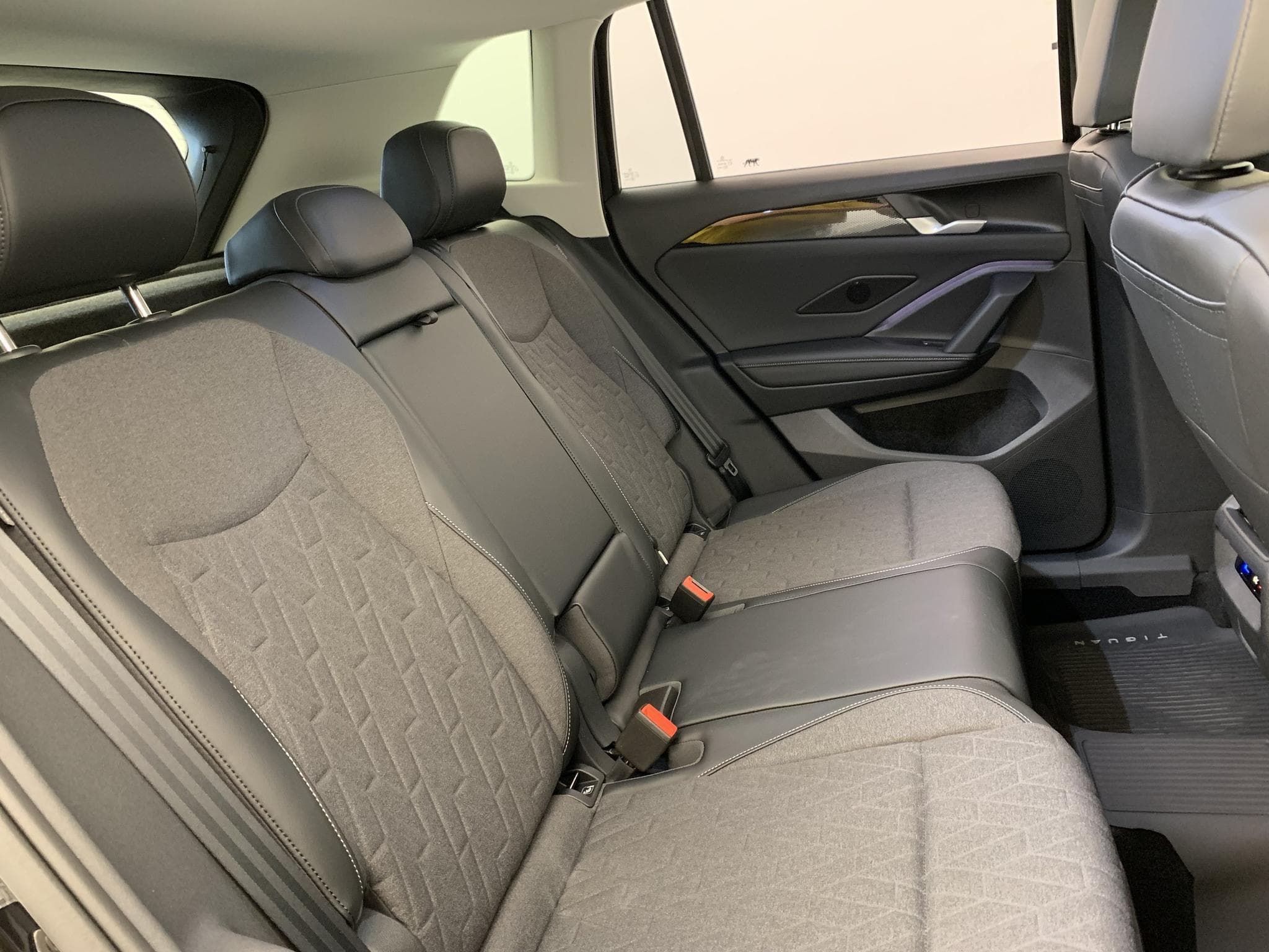 VW Tiguan 1.5 ETSI 150CH DSG7 Life (2026) - Photo 9