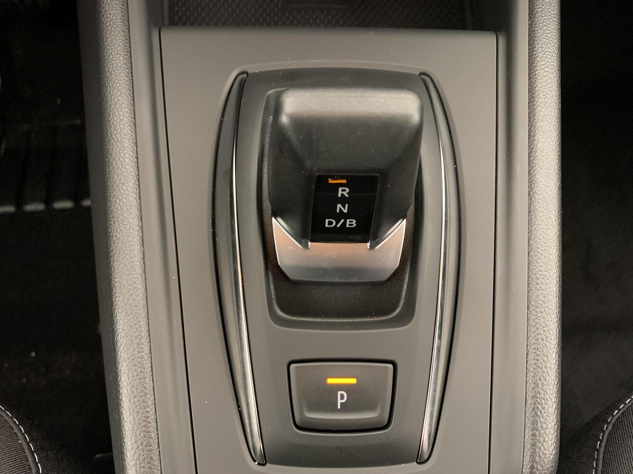 Renault CAPTUR E-Tech full hybrid 160 ch Evolution (2026) - Photo 16