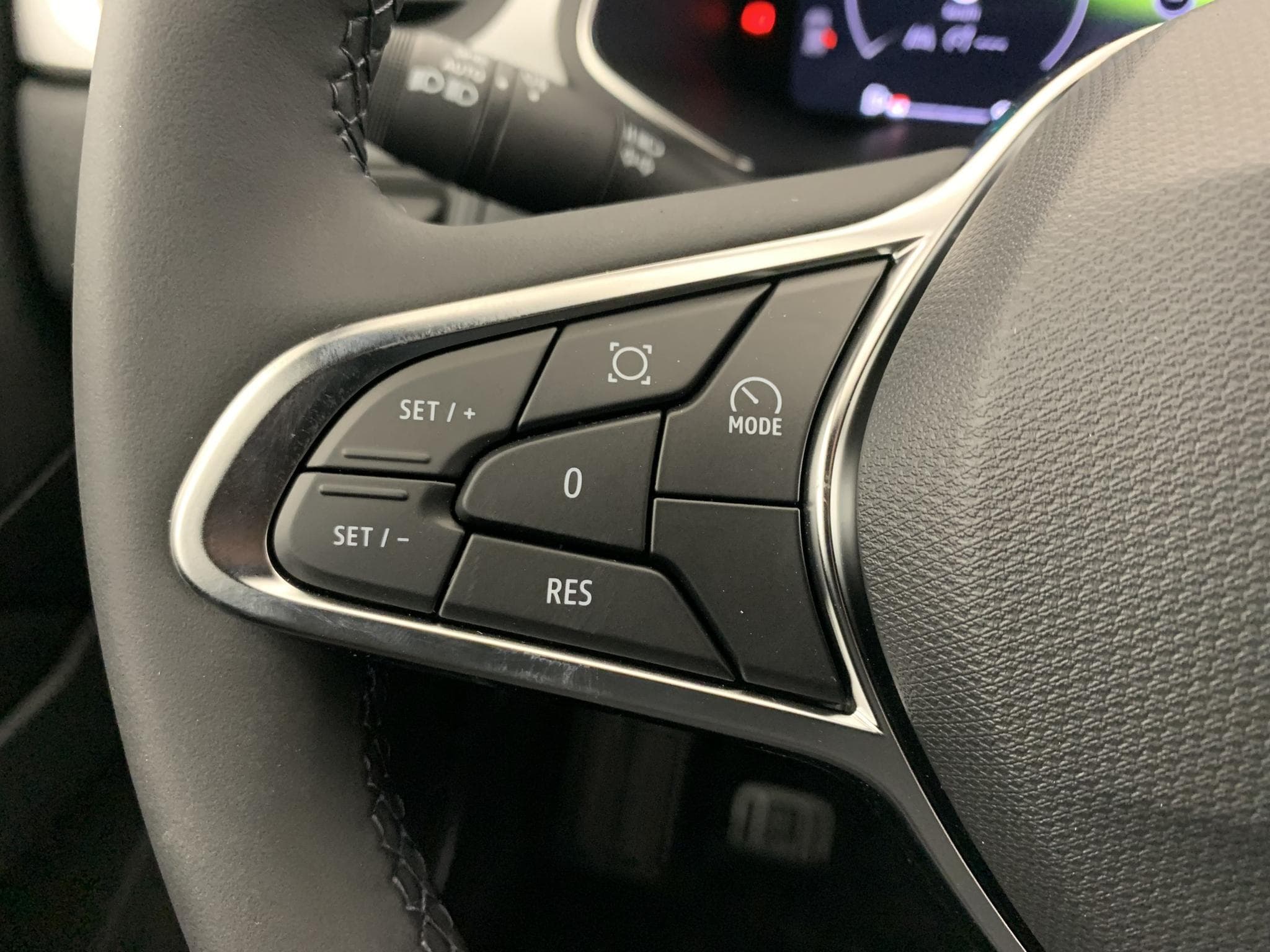 Renault CAPTUR E-Tech full hybrid 160 ch Evolution (2026) - Photo 15