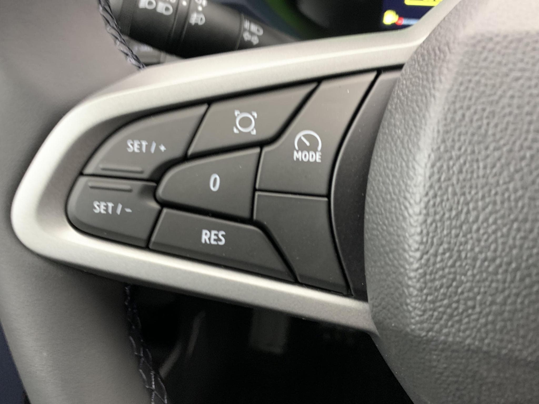 Dacia BIGSTER HYBRID 155 Expression (2026) - Foto 15
