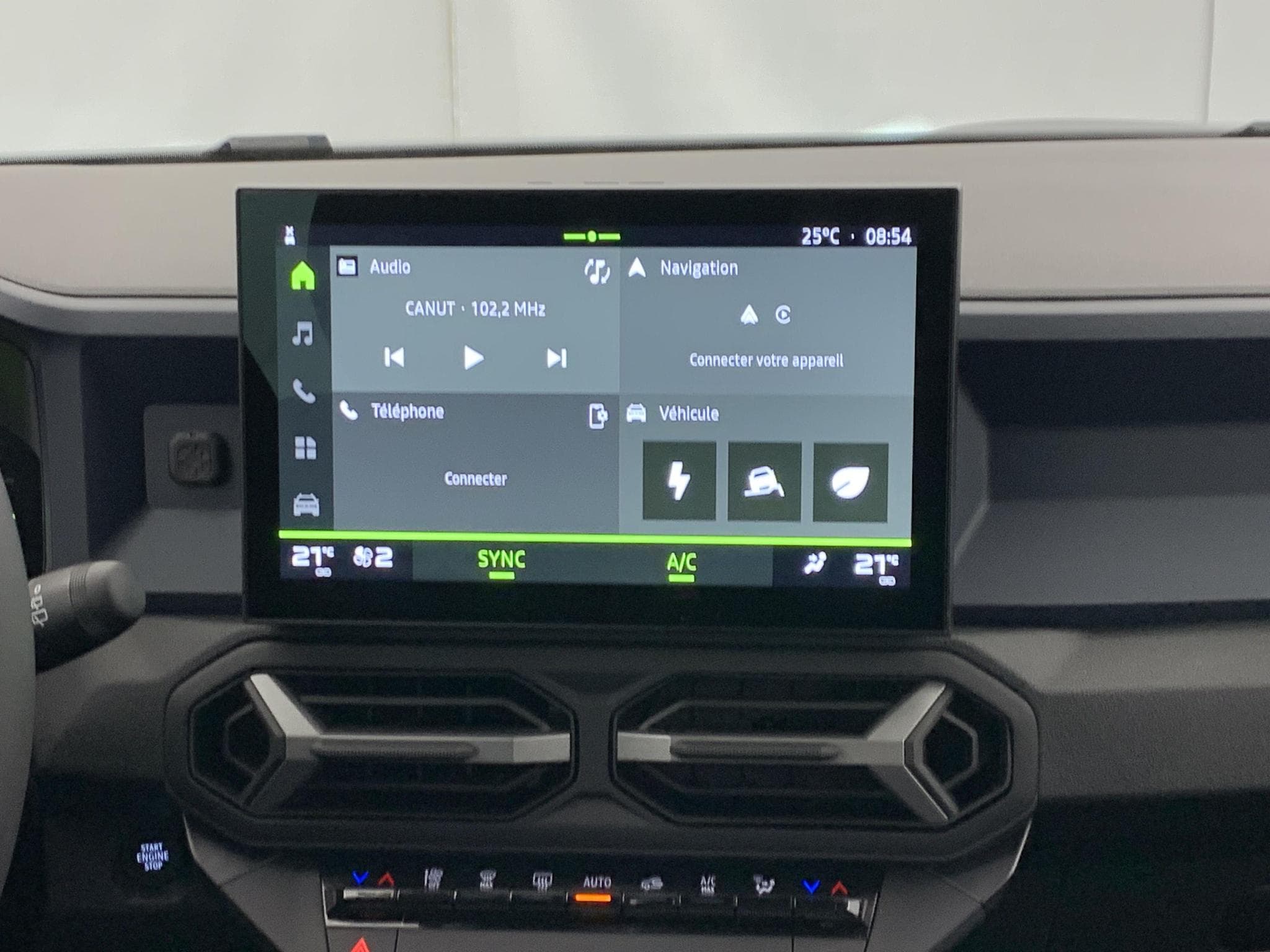 Dacia BIGSTER HYBRID 155 Expression (2026) - Foto 18
