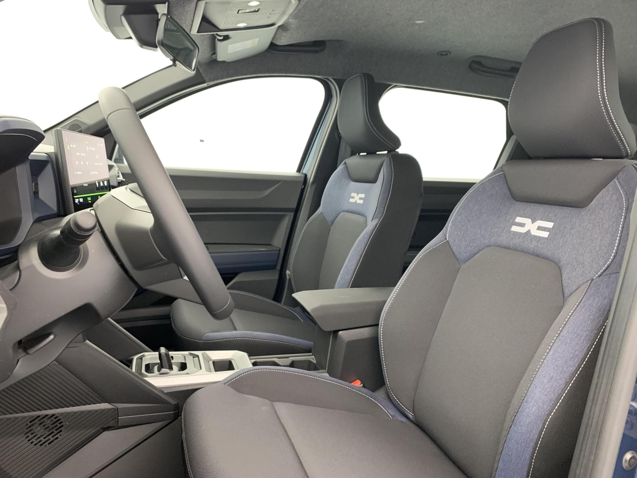Dacia BIGSTER HYBRID 155 Expression (2026) - Foto 20