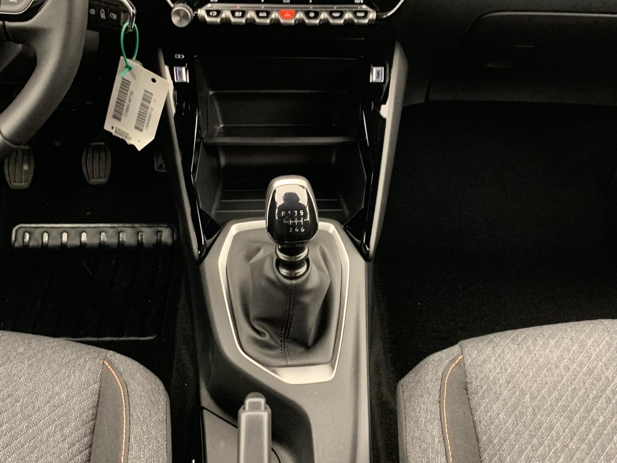 Peugeot 2008 100 S&S BVM6 Style (2026) - Foto 16