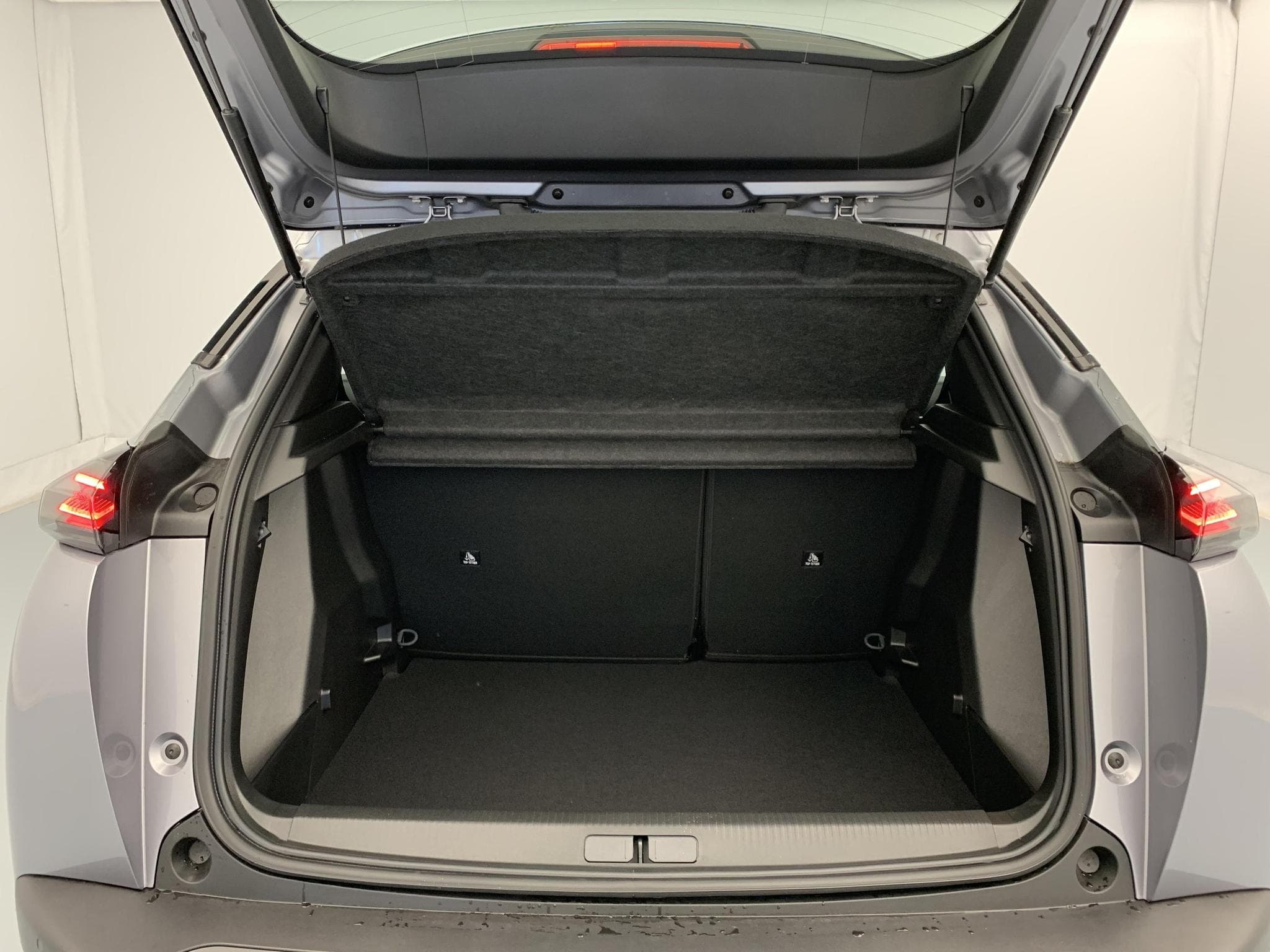 Peugeot 2008 100 S&S BVM6 Style (2026) - Foto 11