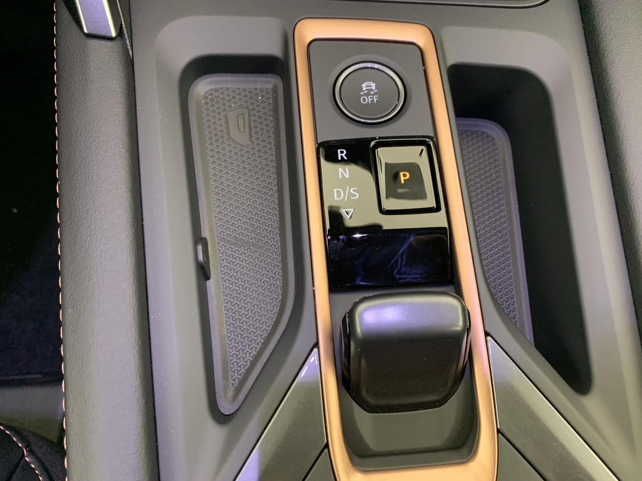 Cupra Formentor 1.5 eTSI Hybrid 150 ch DSG7 V (2026) - Foto 16