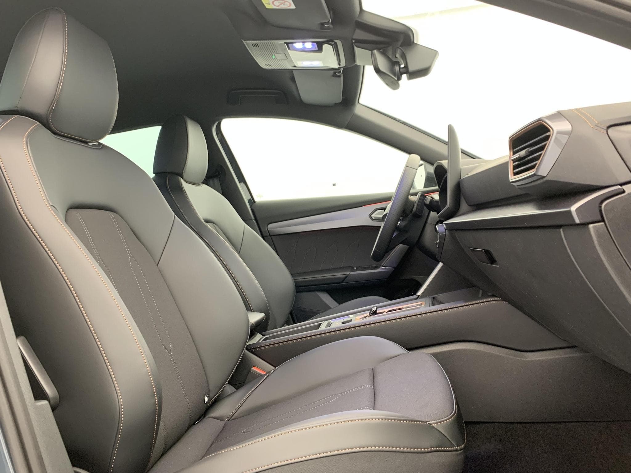 Cupra Formentor 1.5 eTSI Hybrid 150 ch DSG7 V (2026) - Foto 9