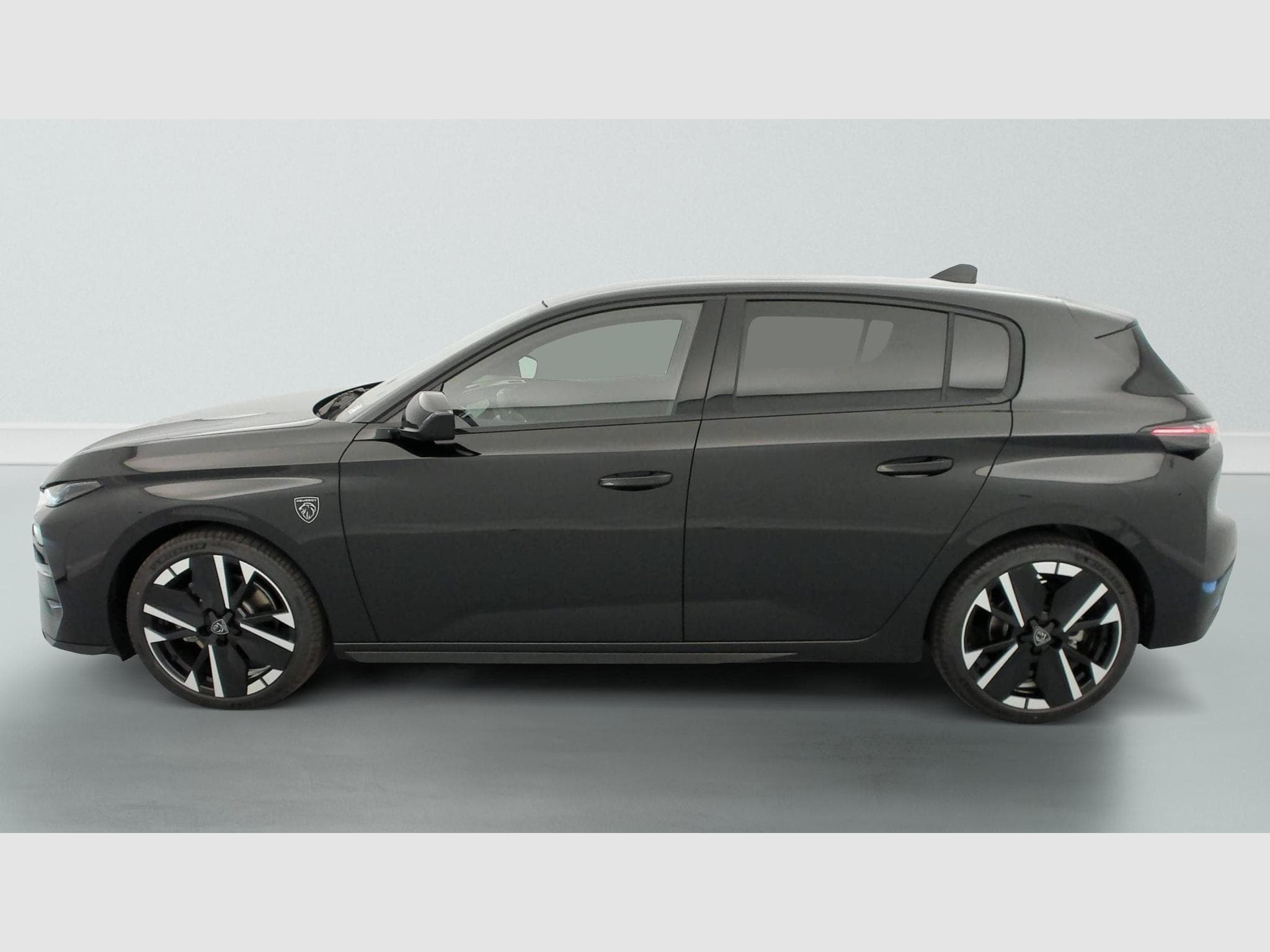 Peugeot 308 NOUVELLE Hybrid 145 e-DCS6 GT (2026) - Photo 4