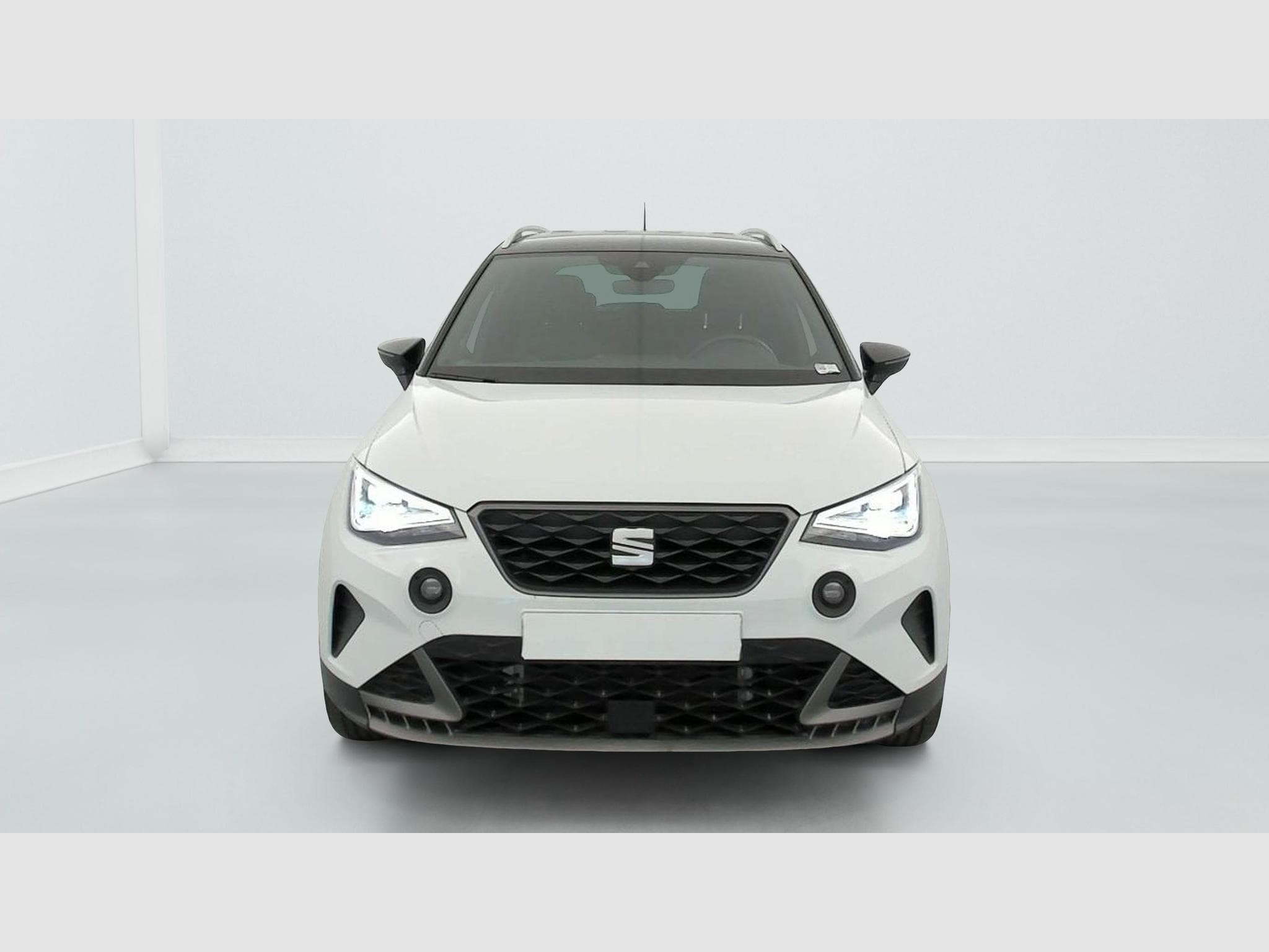 Seat Arona 1.0 TSI 95 CH START/STOP BVM5 FR (2025) - Foto 2