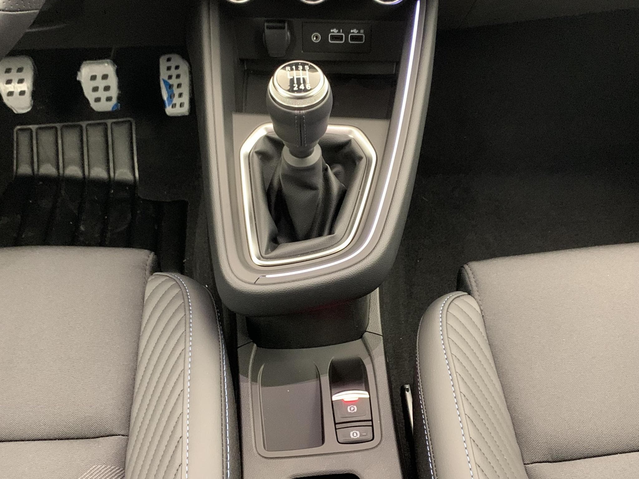 Renault Clio Clio TCe 90 ch GSR2 Esprit Alpine (2025) - Foto 17