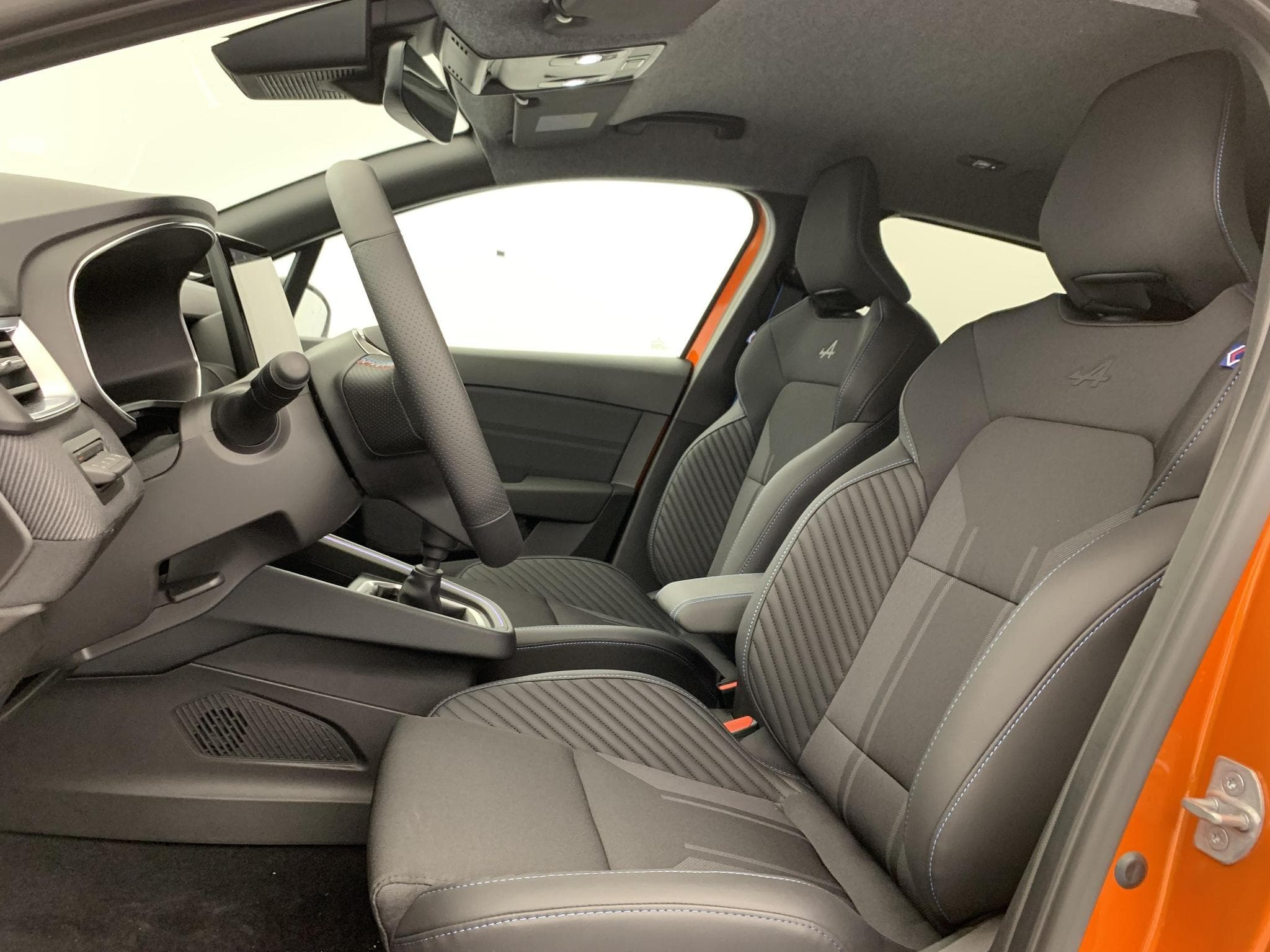 Renault Clio Clio TCe 90 ch GSR2 Esprit Alpine (2025) - Foto 20