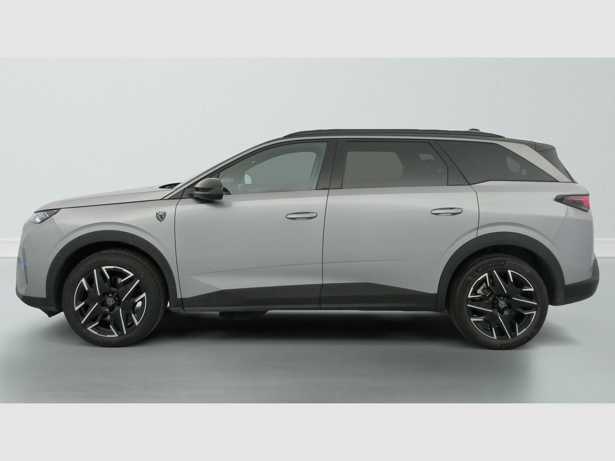 Peugeot 5008 HYBRID 145CH E-DCS6 GT (2025) - Photo 4