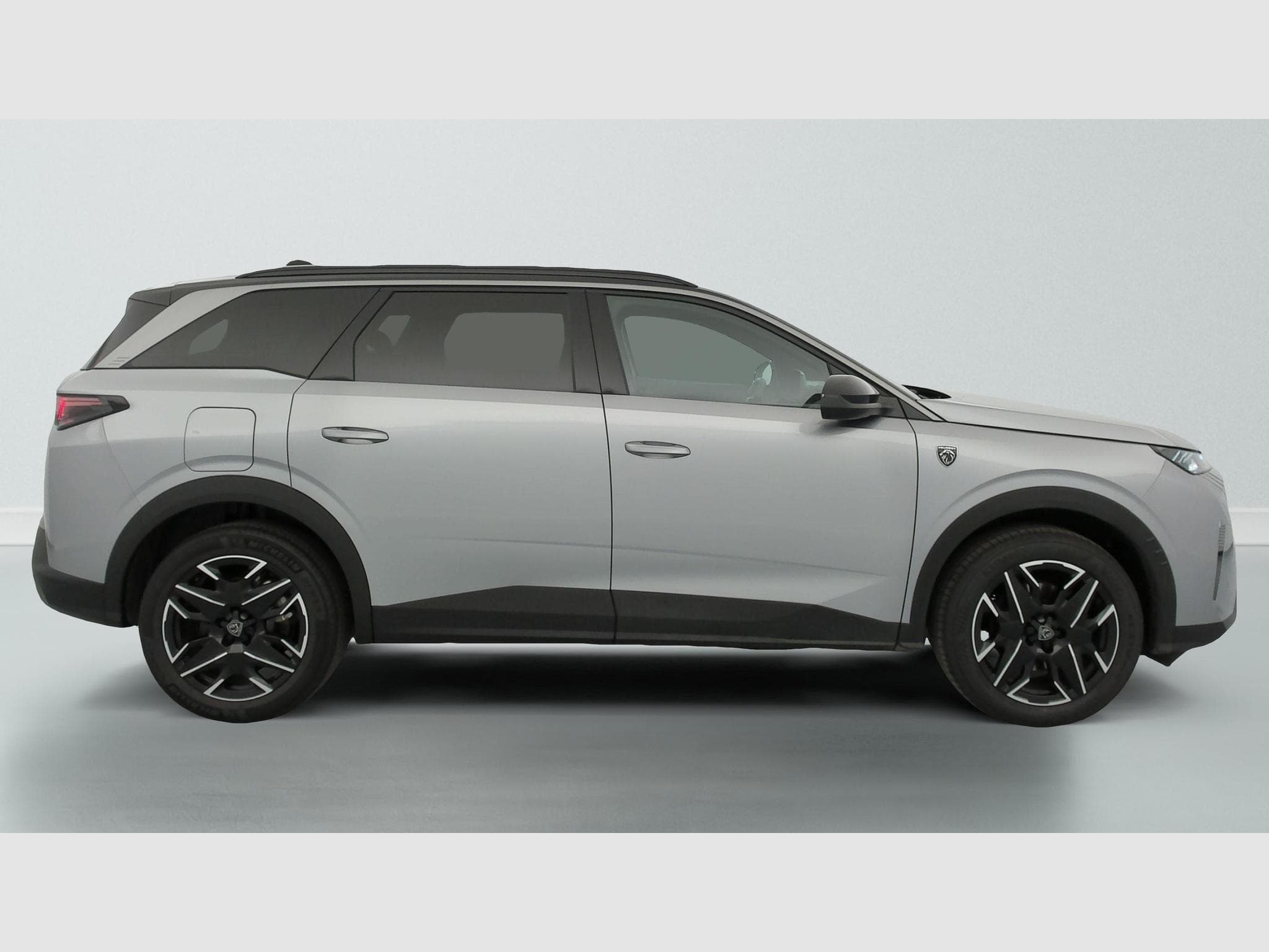 Peugeot 5008 HYBRID 145CH E-DCS6 GT (2025) - Photo 8