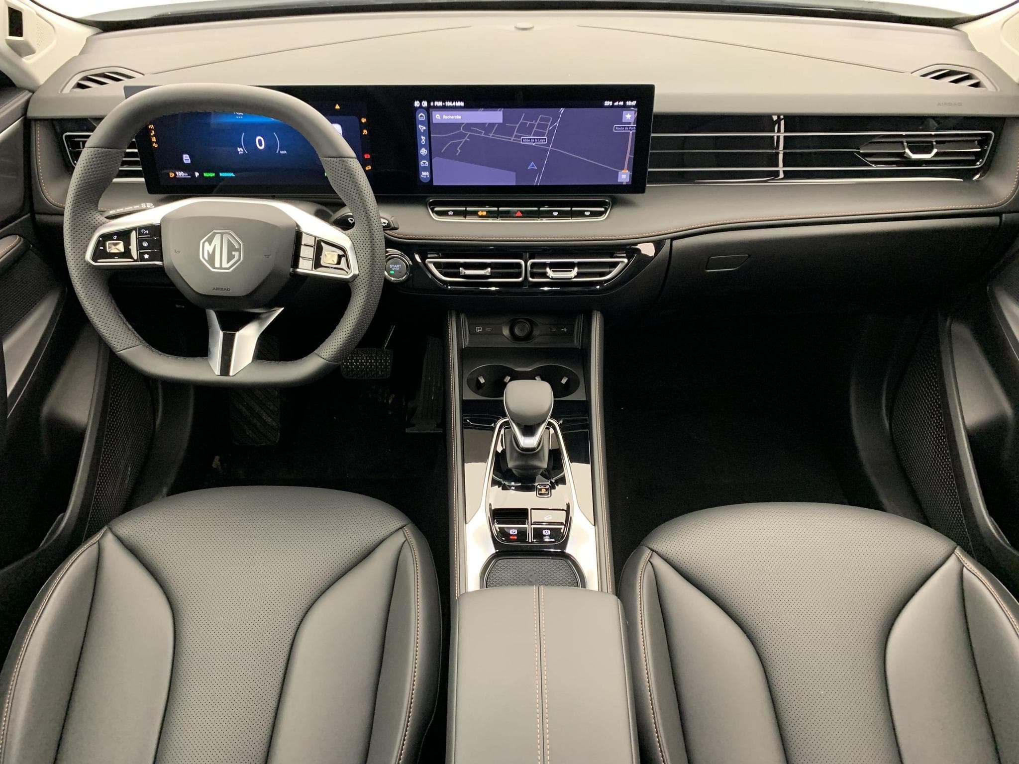 Mg EHS 1.5 Hybrid+ 224 ch Luxury (2026) - Photo 12