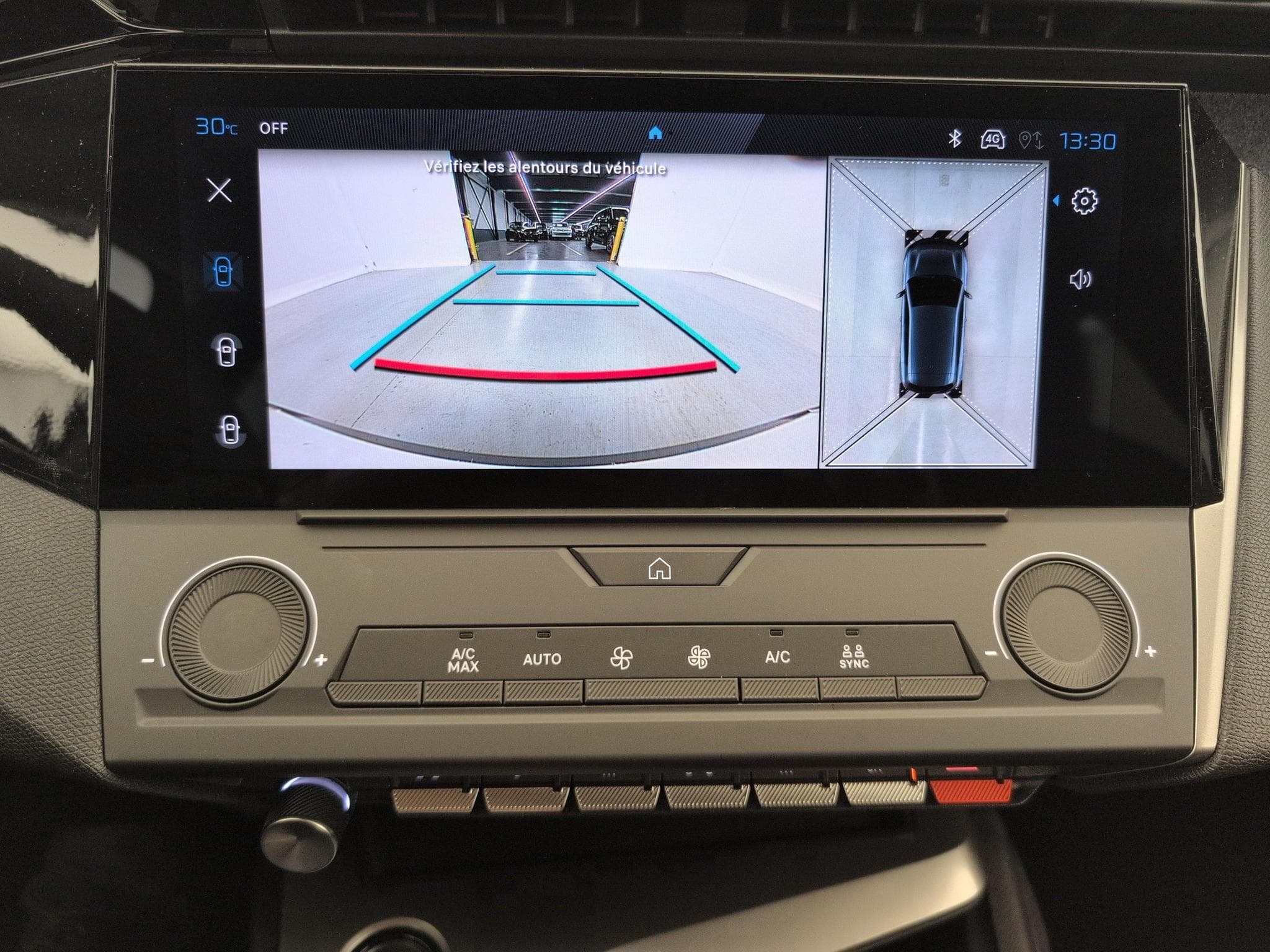 Peugeot 308 NOUVELLE HYBRID 145 E-DCS6 ALLURE (2026) - Photo 17