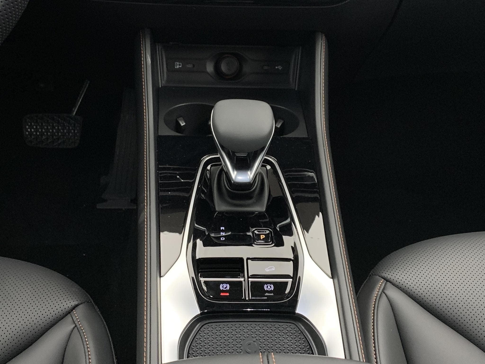 Mg EHS 1.5 Hybrid+ 224 ch Luxury (2026) - Photo 17