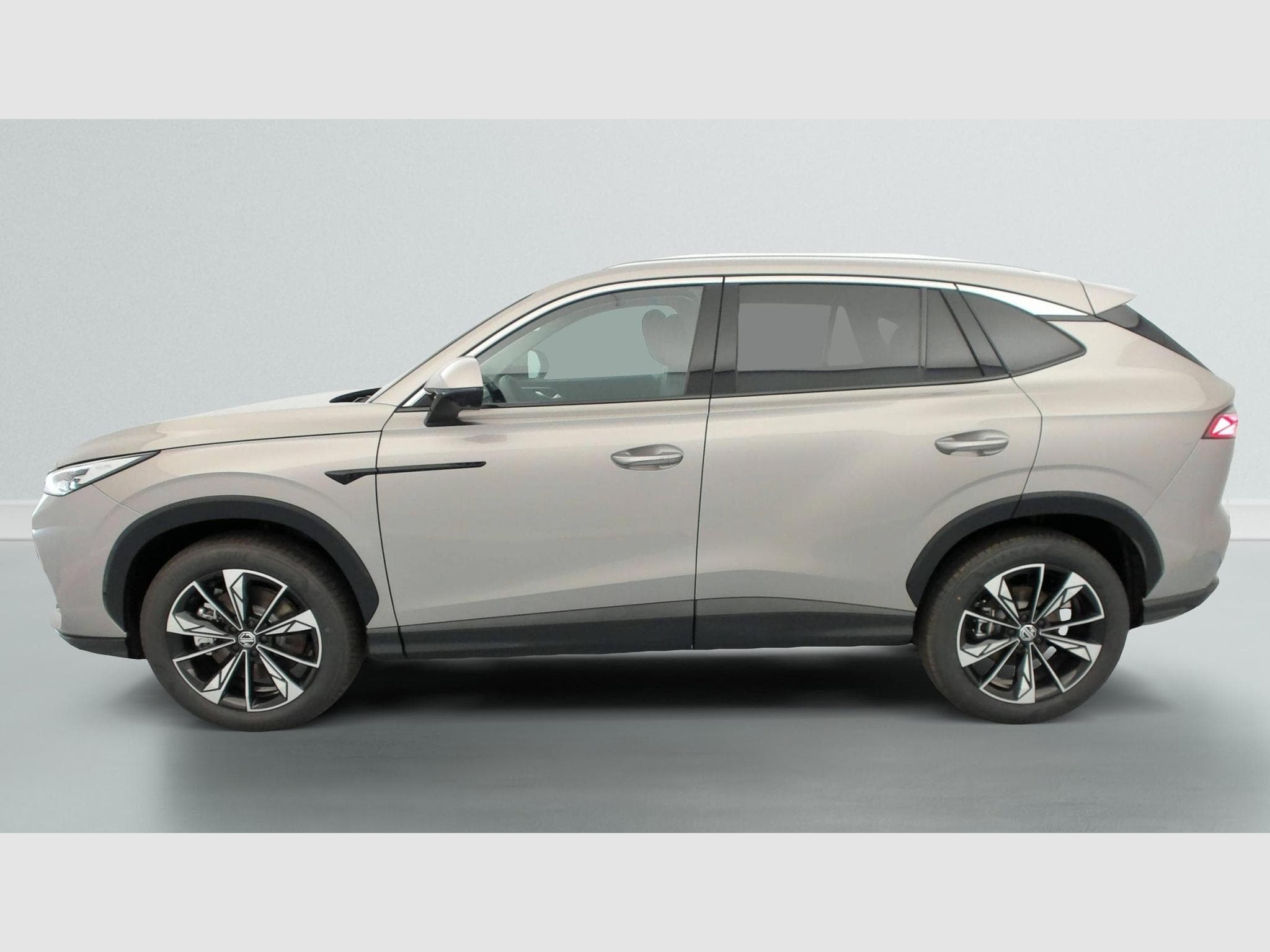 Mg EHS 1.5 Hybrid+ 224 ch Luxury (2026) - Photo 4