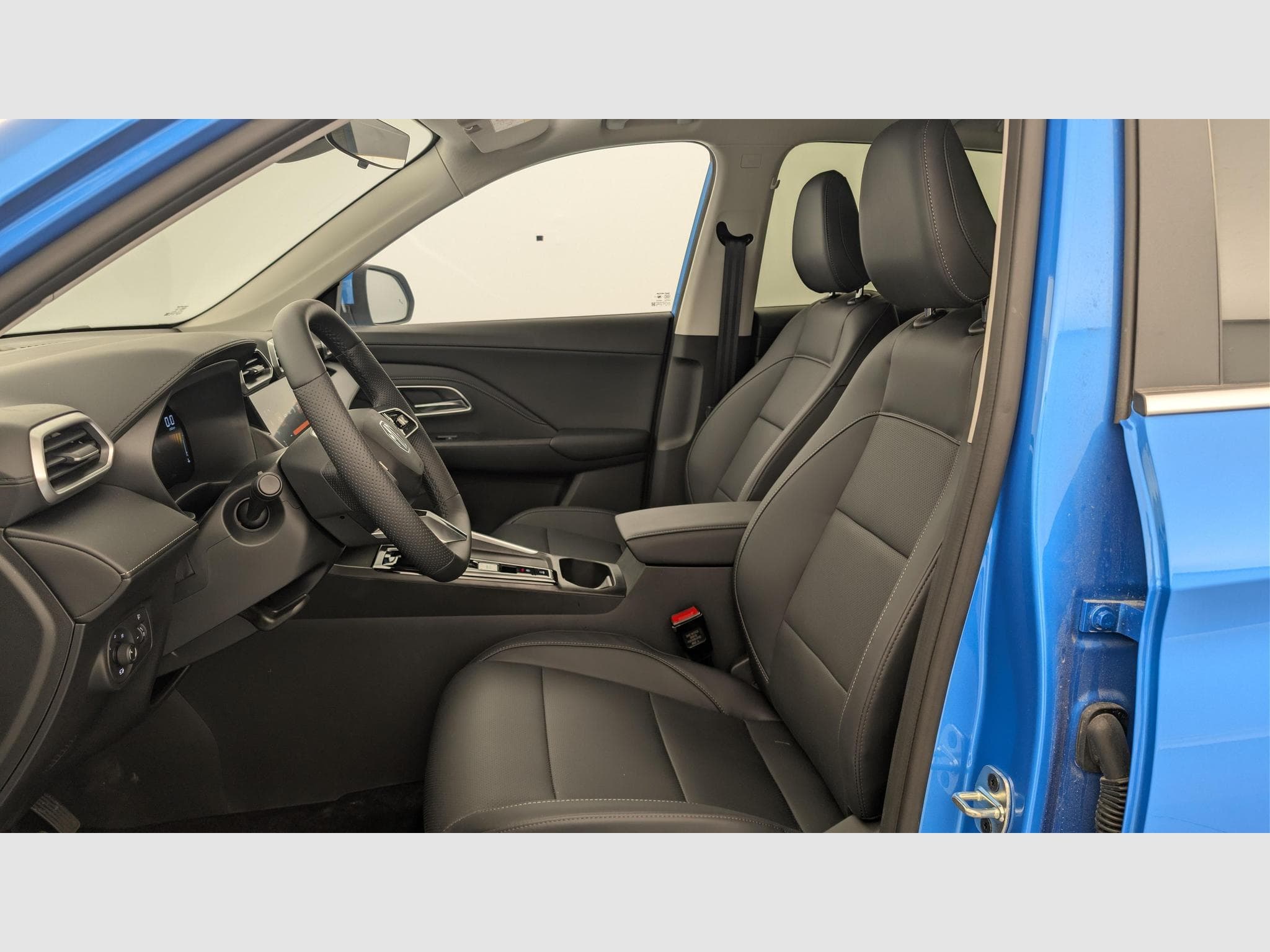 Mg ZS 1.5 L Hybrid+ 197 ch Luxury (2025) - Photo 16