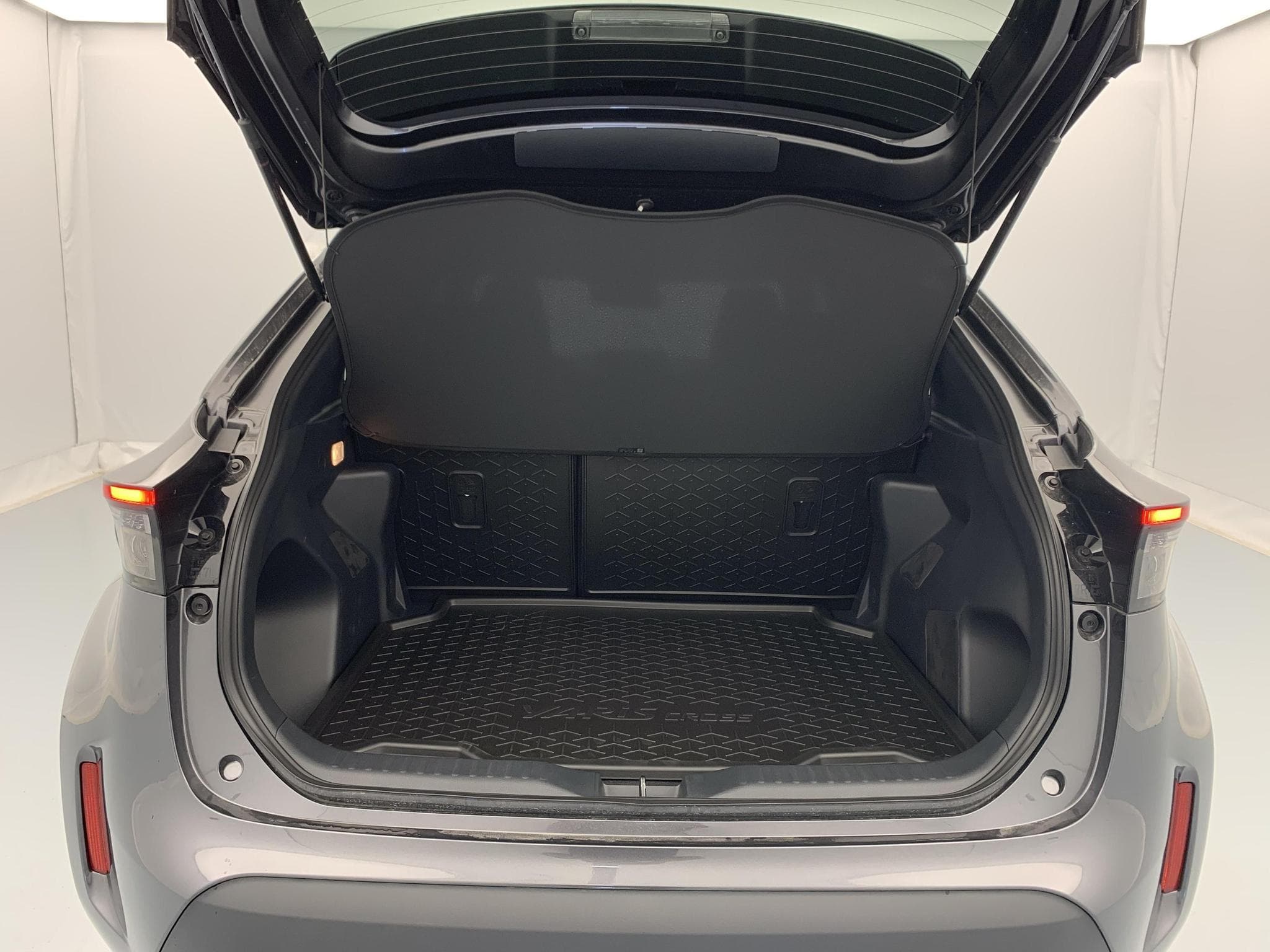Toyota Yaris Cross Hybride 130h 2WD Design (2026) - Photo 11