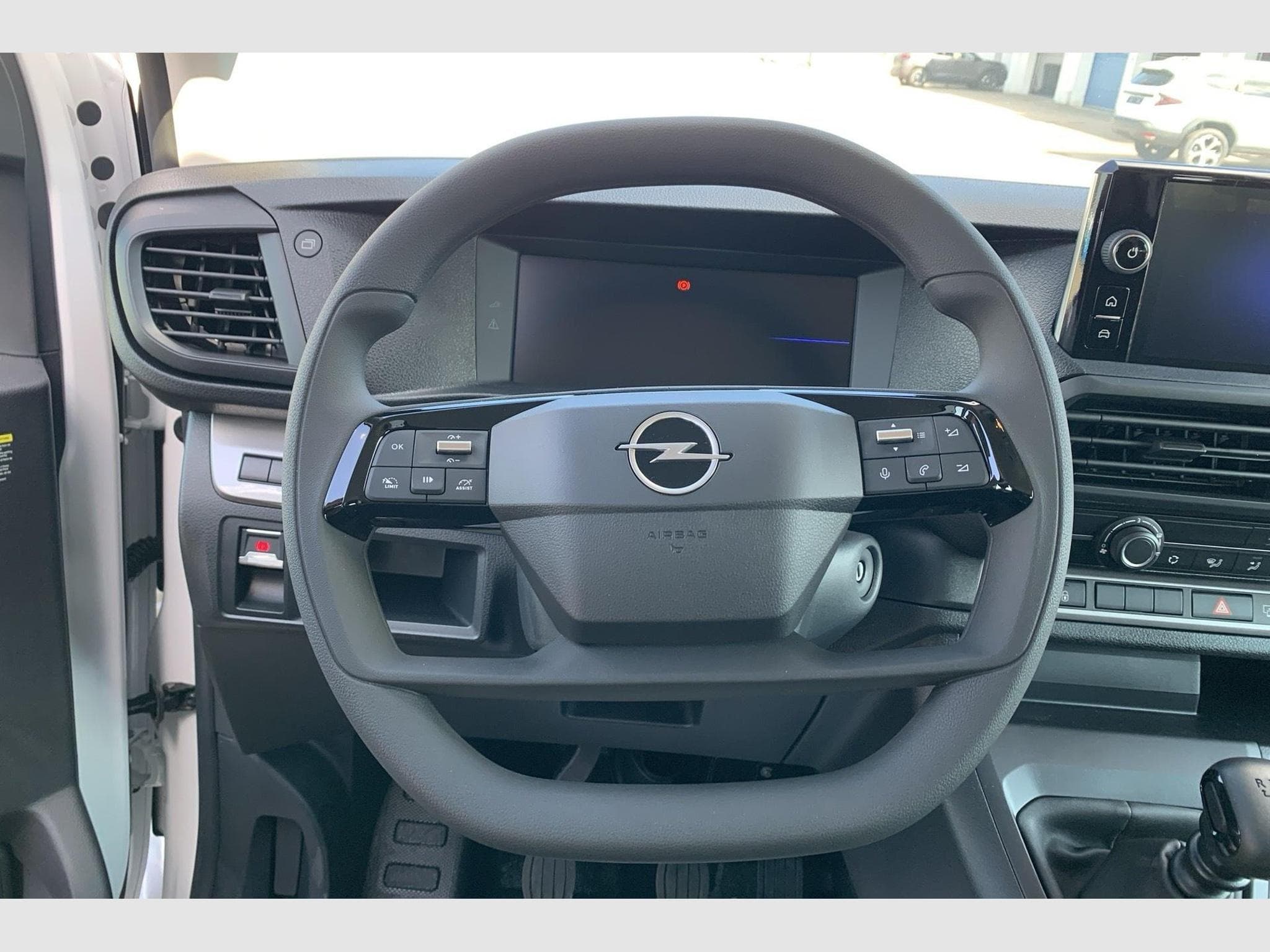 Opel Vivaro Cabine Approf CA FIXE DIESEL 150 CH XL MANUELLE (2026) - Photo 14
