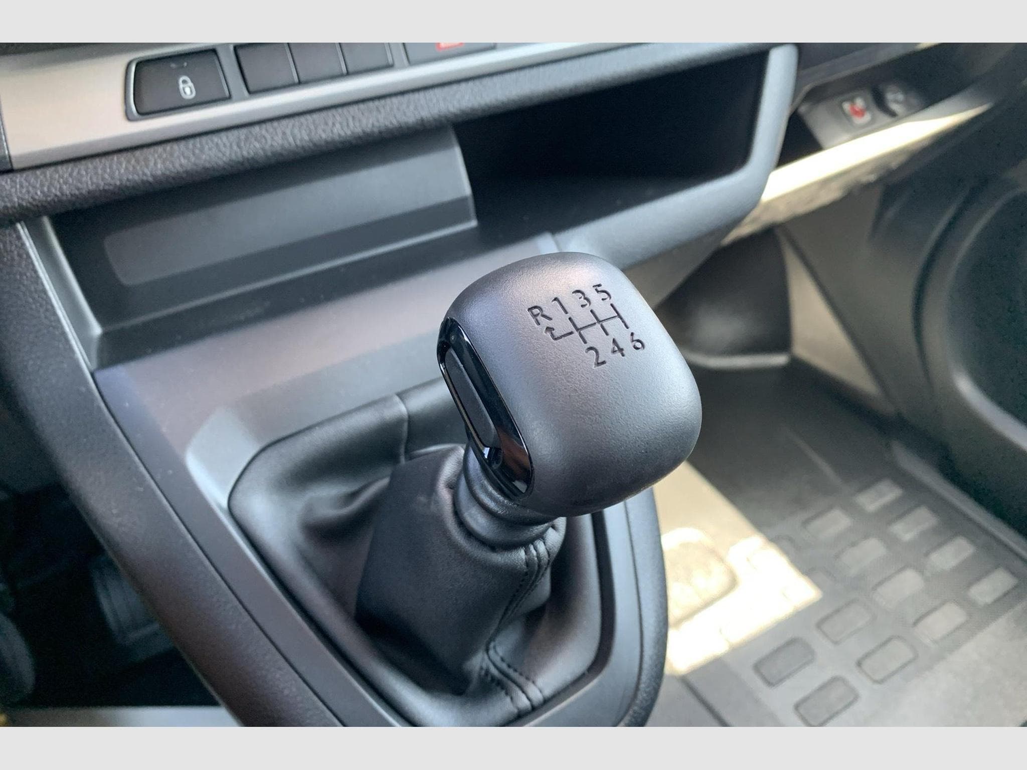 Opel Vivaro Cabine Approf CA FIXE DIESEL 150 CH XL MANUELLE (2026) - Photo 16