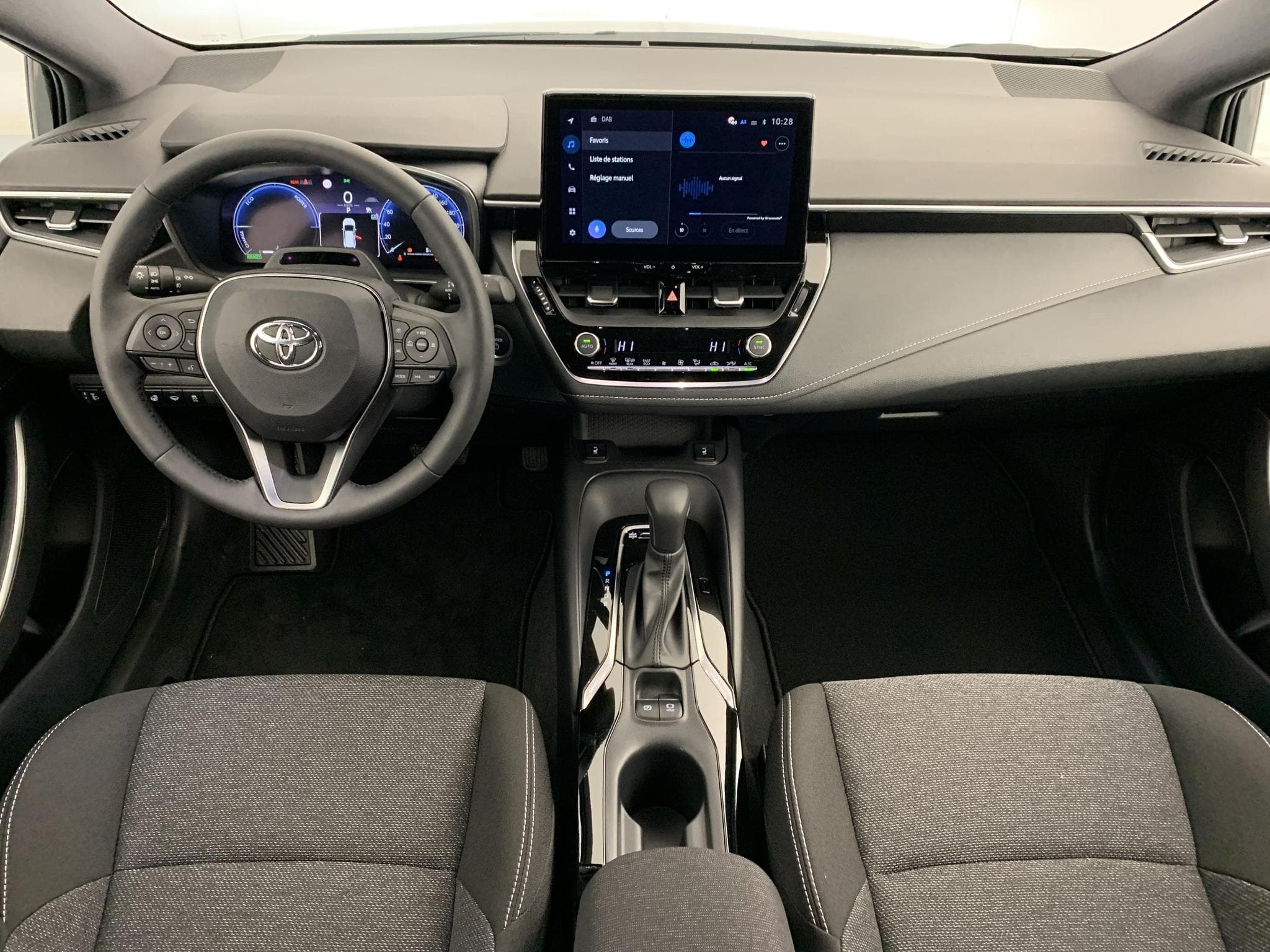 Toyota Corolla Touring Spor 140ch Dynamic Business (2025) - Photo 9