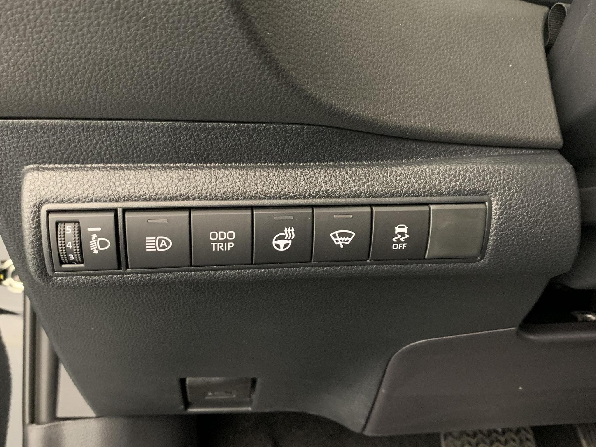 Toyota Corolla Touring Spor 140ch Dynamic Business (2025) - Photo 14