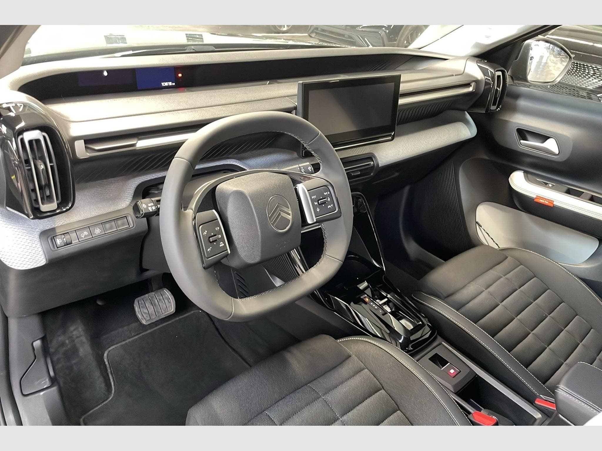 CitroëN E-C3 AIRCROSS 113 AUTONOMIE CONFORT MAX (2025) - Photo 13