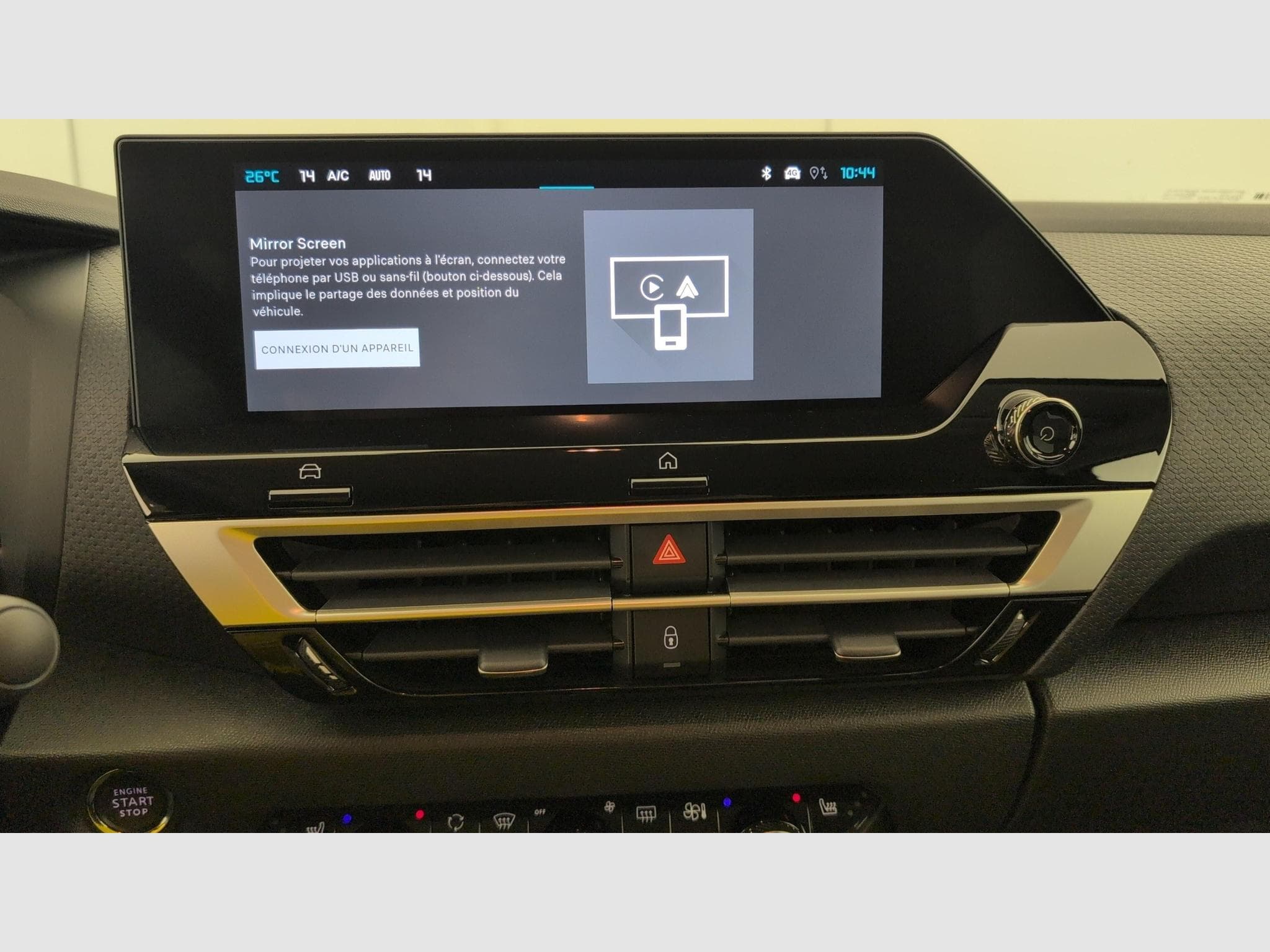 CitroëN C4 PureTech 130 EAT8 Max (2025) - Photo 11