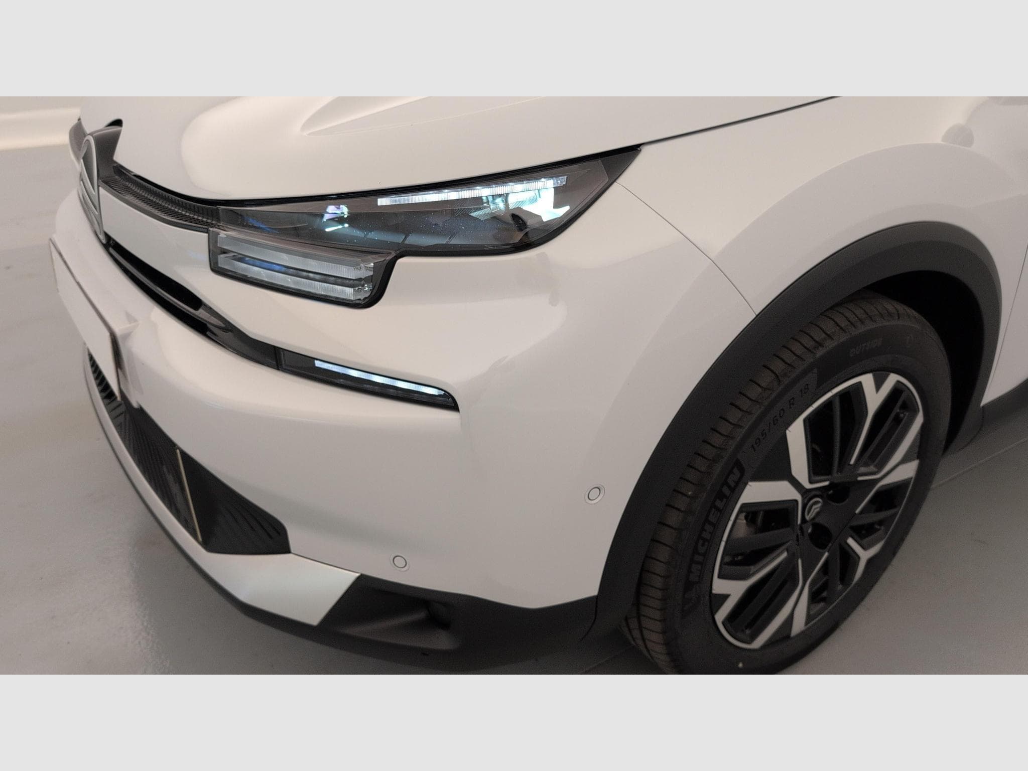 CitroëN C4 PureTech 130 EAT8 Max (2025) - Photo 15