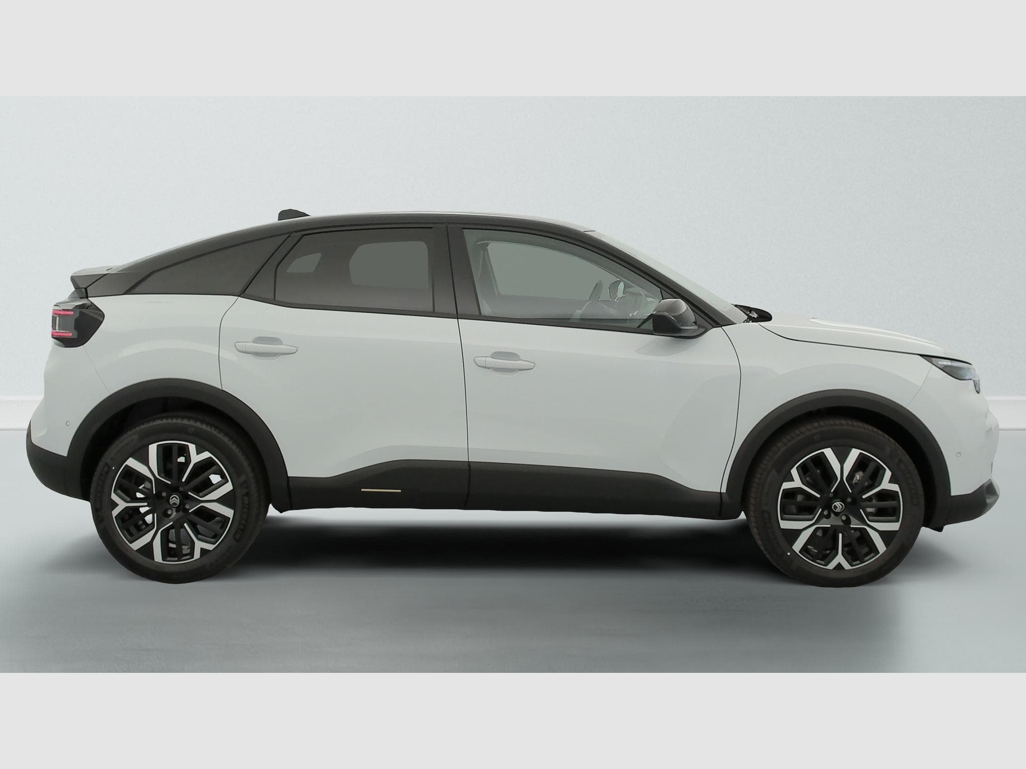 CitroëN C4 PureTech 130 EAT8 Max (2025) - Photo 8