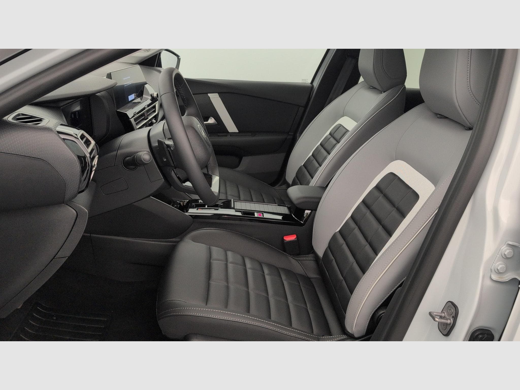 CitroëN C4 PureTech 130 EAT8 Max (2025) - Photo 9