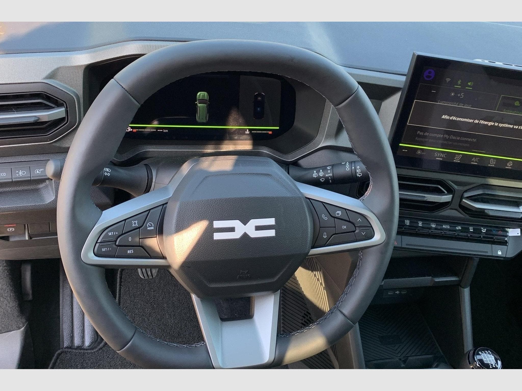 Dacia BIGSTER Mild Hybrid 140 Journey (2026) - Photo 12