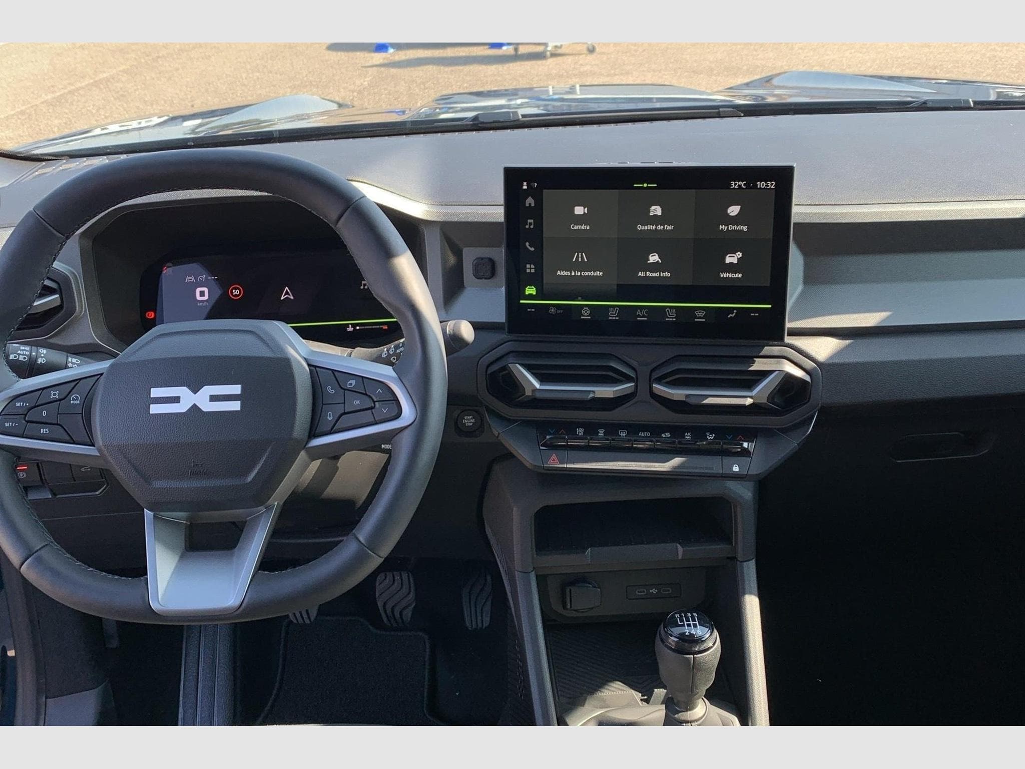 Dacia BIGSTER Mild Hybrid 140 Journey (2026) - Photo 16