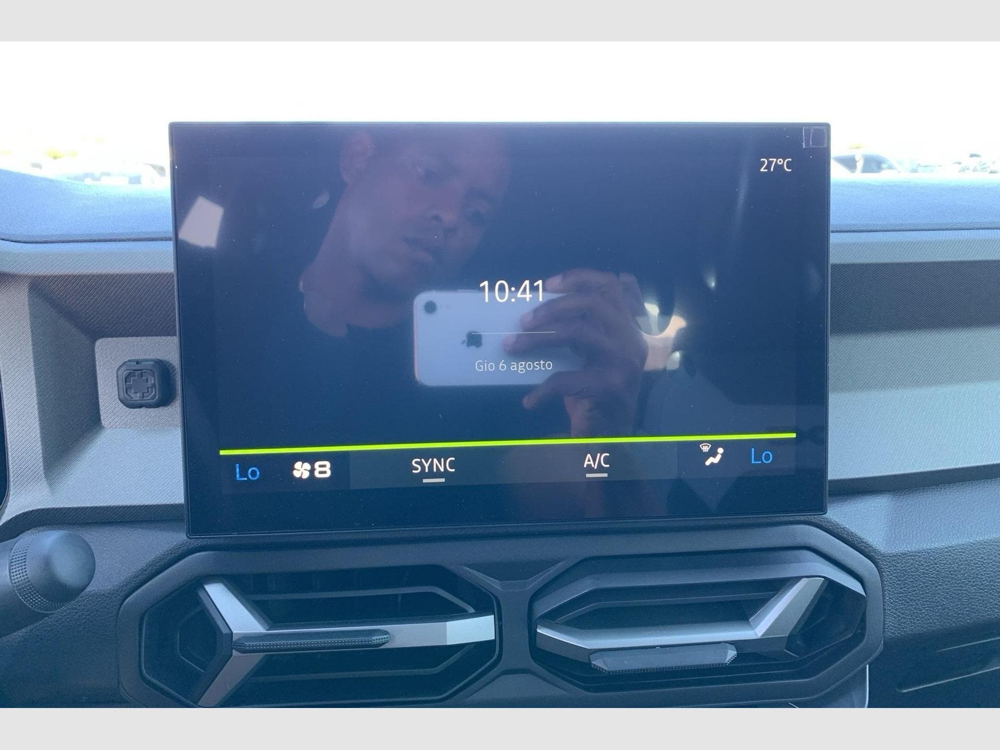 Dacia BIGSTER Mild Hybrid 140 Journey (2026) - Photo 15