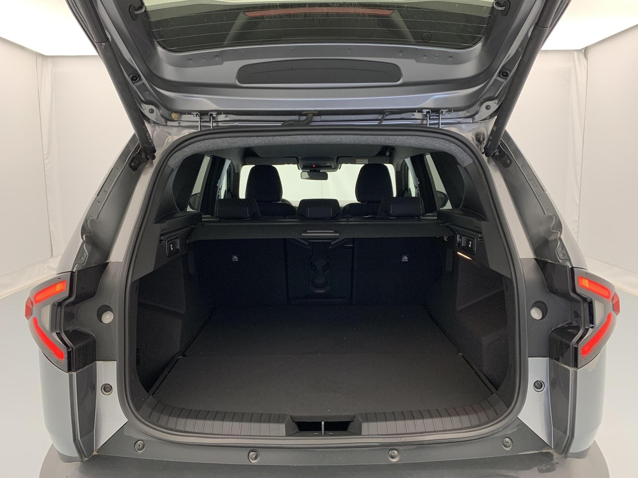 Dacia BIGSTER Mild Hybrid 140 Journey (2026) - Photo 11