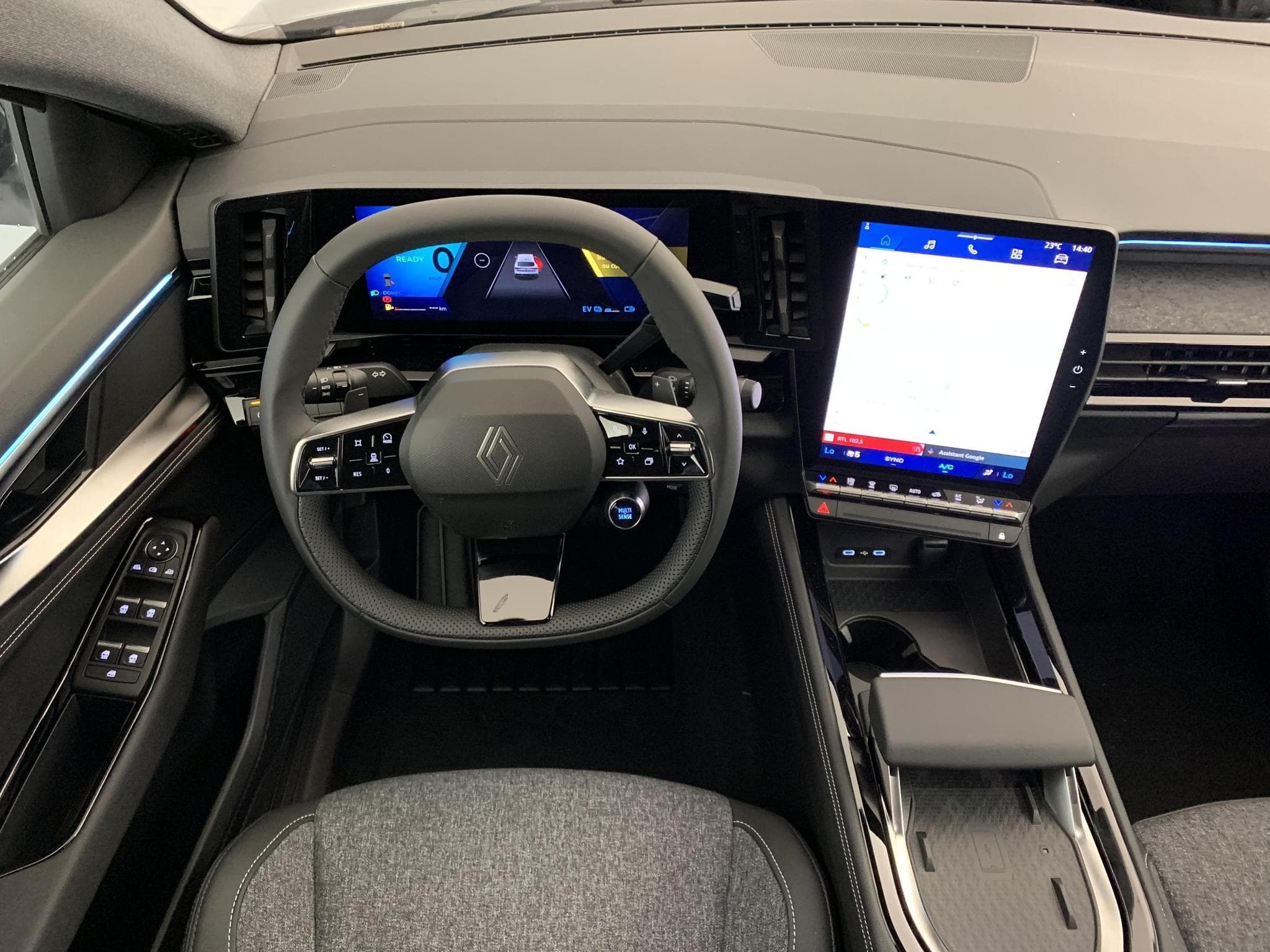 Renault Rafale E-Tech full hybrid 200ch Techno (2025) - Photo 13