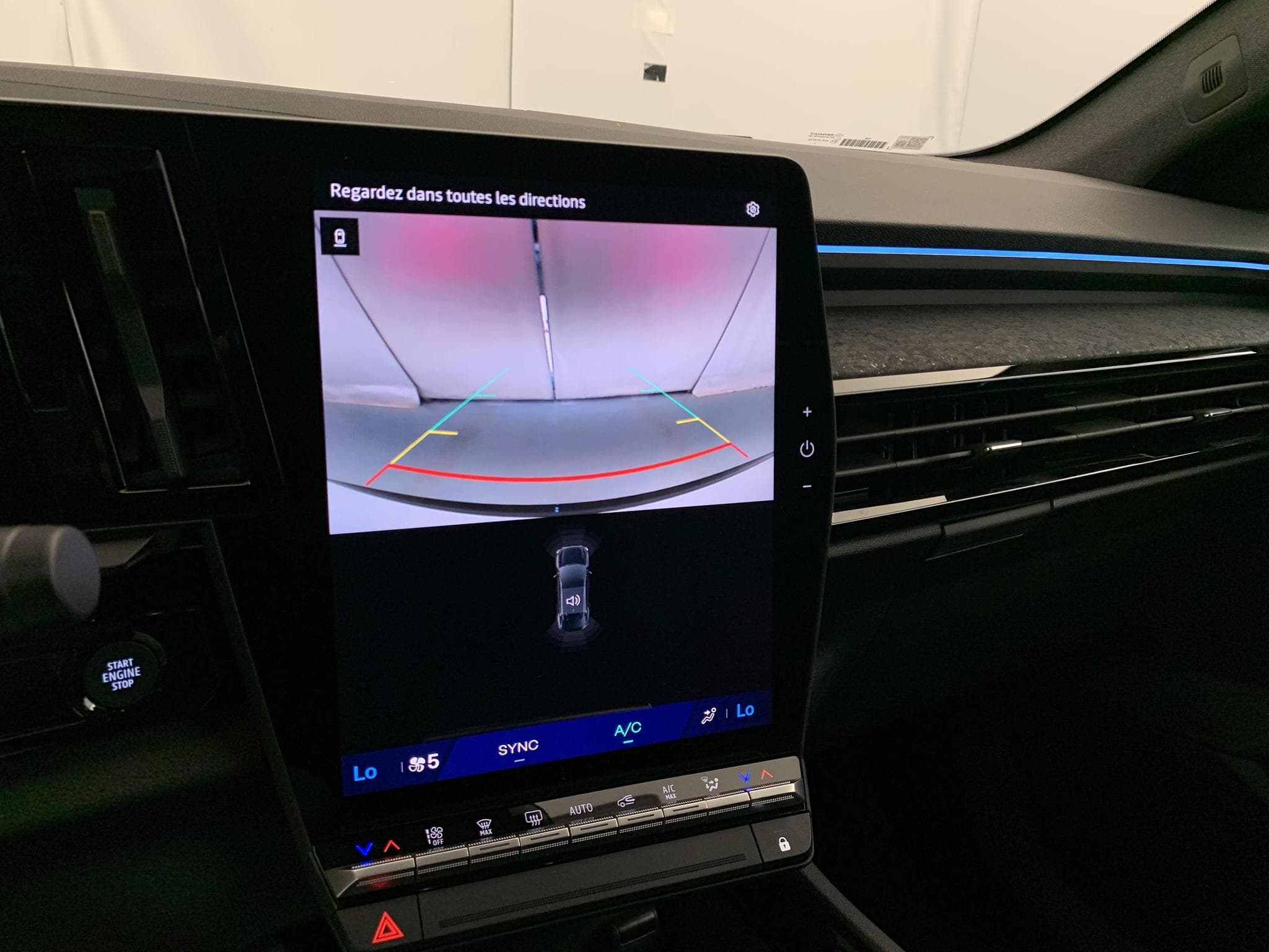 Renault Rafale E-Tech full hybrid 200ch Techno (2025) - Photo 18