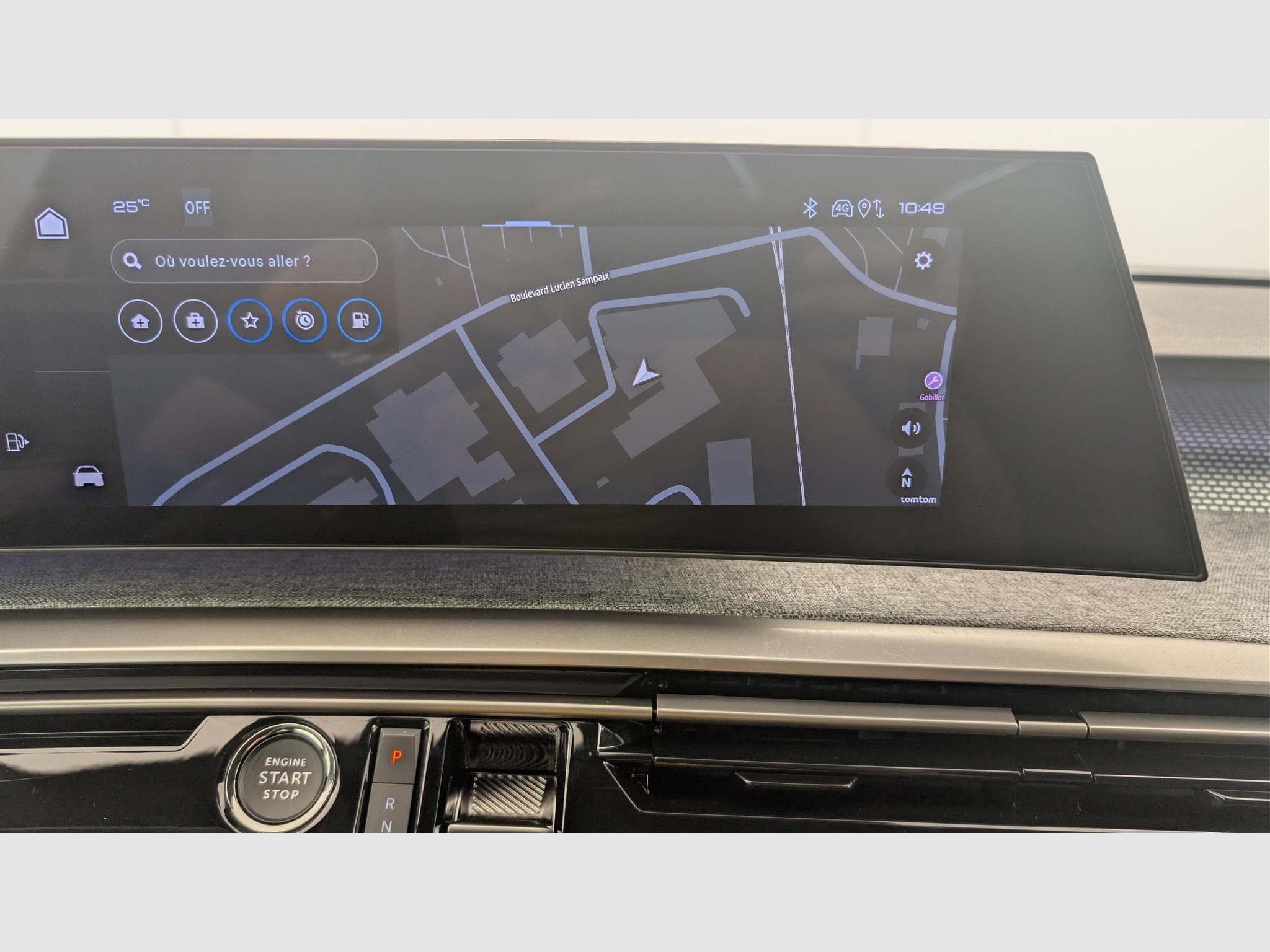 Peugeot 3008 Hybrid 145 e-DCS6 GT (2025) - Photo 20